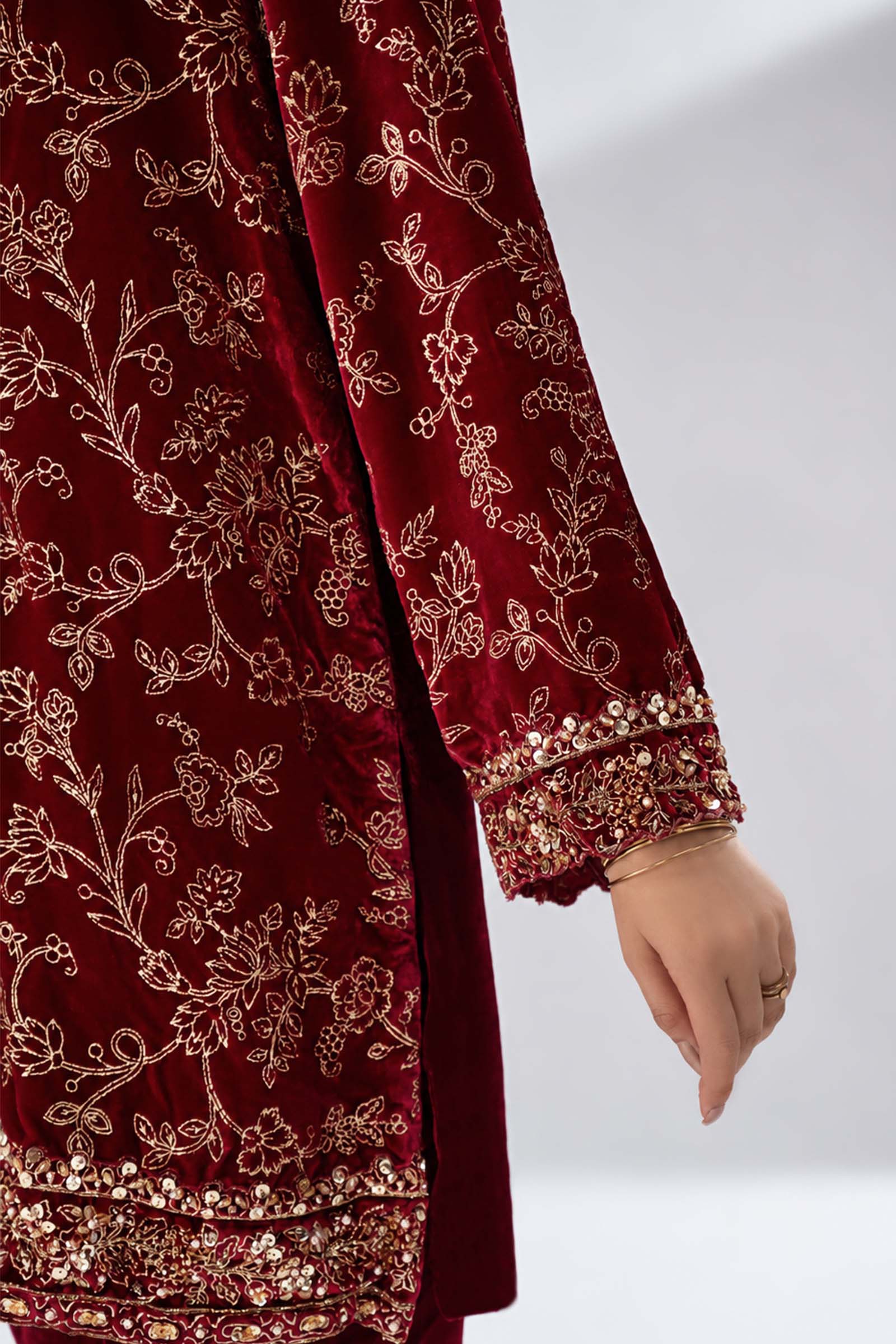 3 Pc Embellished Velvet Suit
