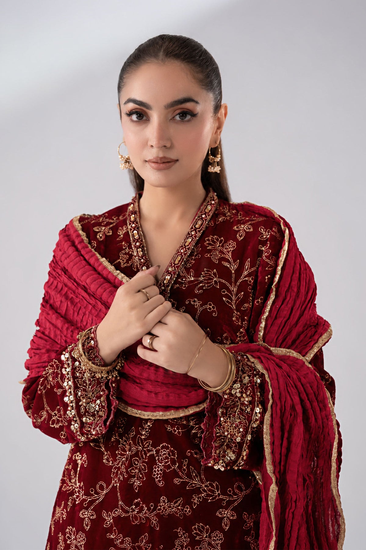 3 Pc Embellished Velvet Suit