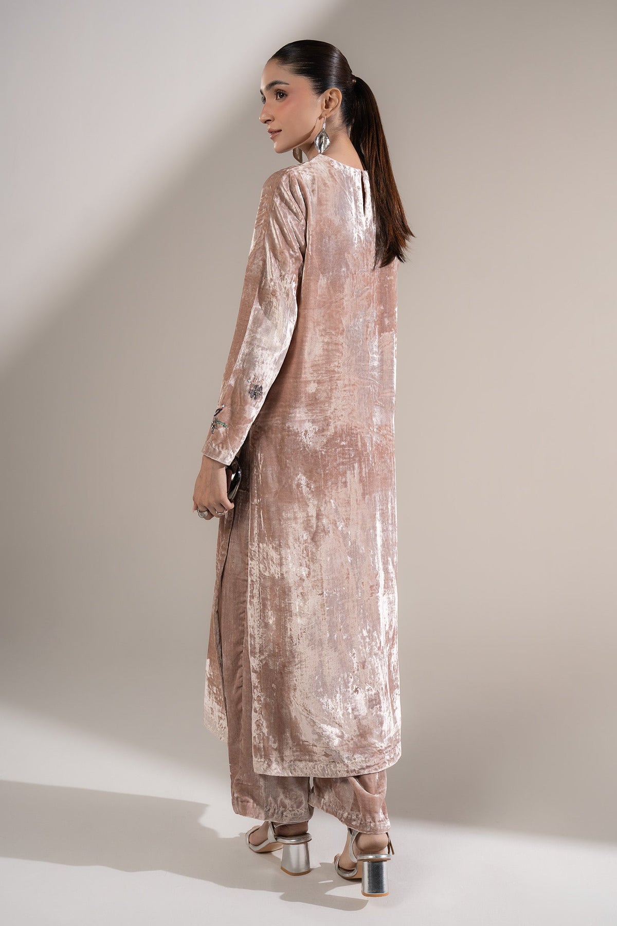 2 Pc Embellished Velvet Suit
