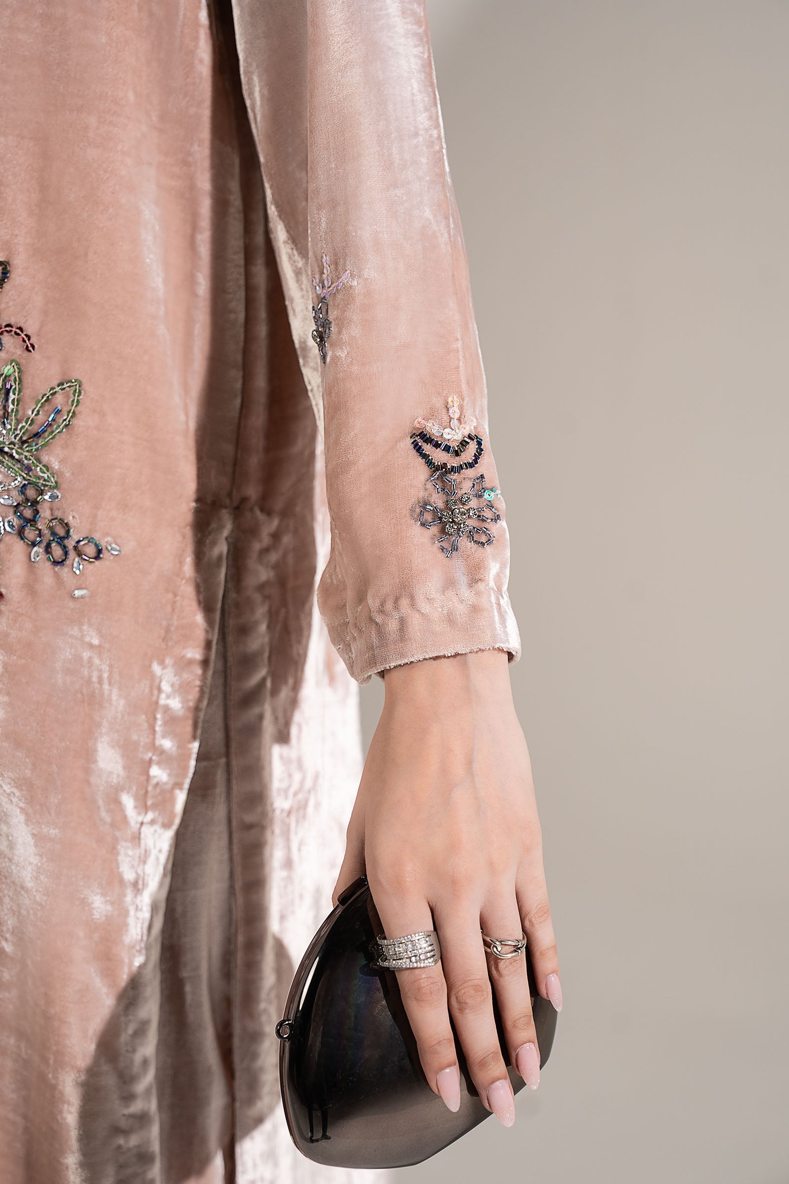 2 Pc Embellished Velvet Suit