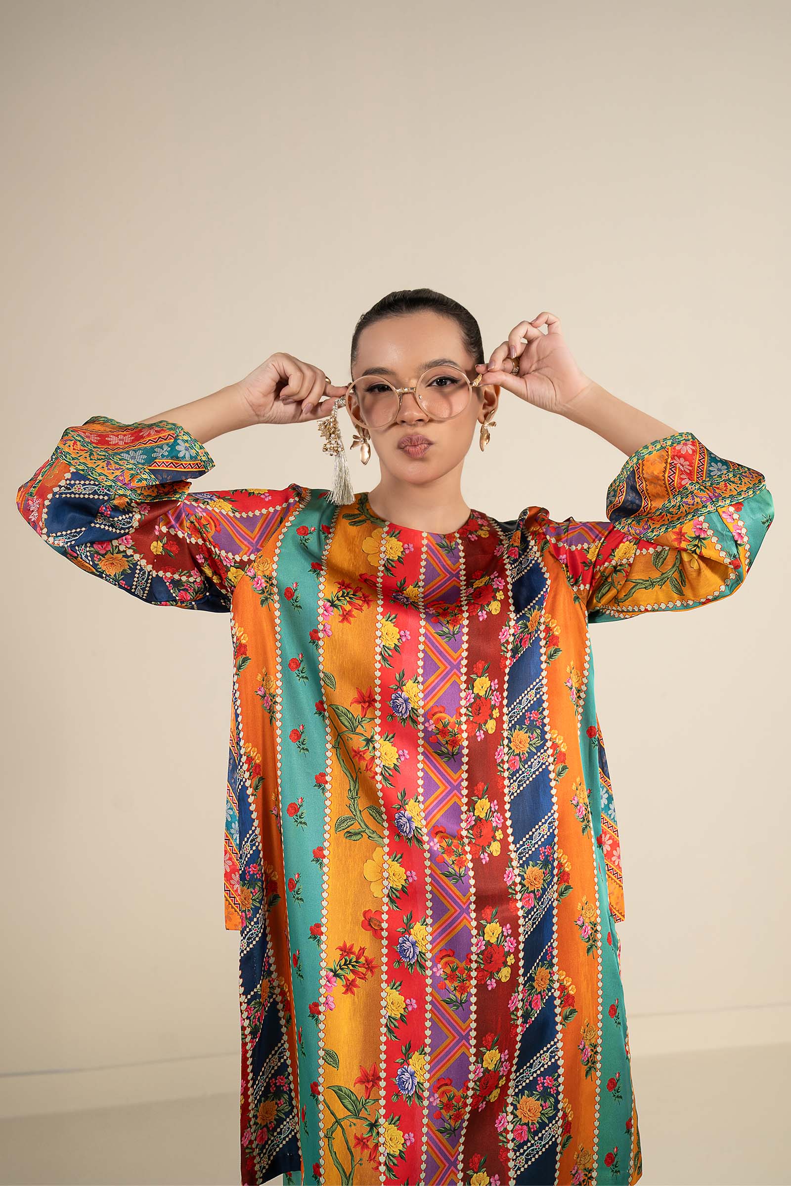 2 Pc Embellished Satin Silk Suit