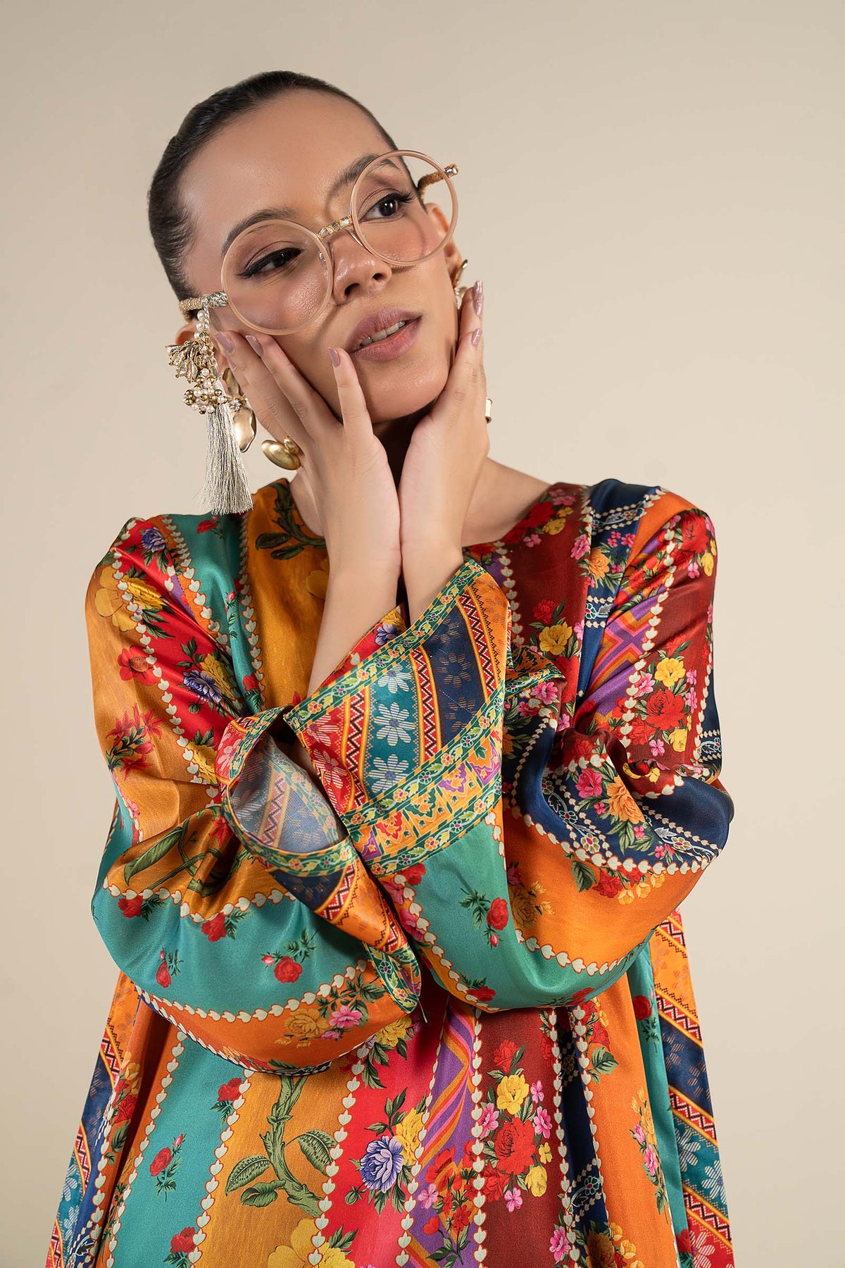 2 Pc Embellished Satin Silk Suit