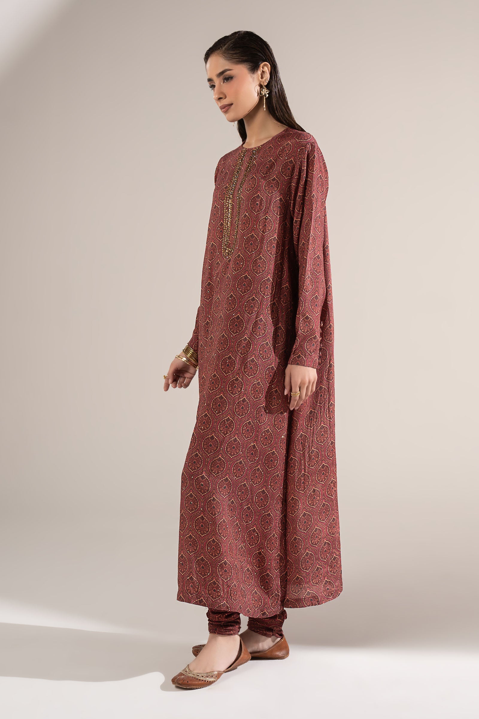 2 Pc Embellished Raw Silk Suit