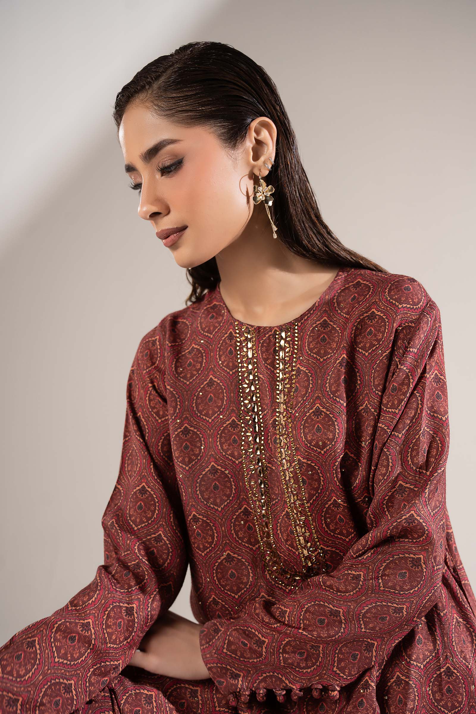 2 Pc Embellished Raw Silk Suit