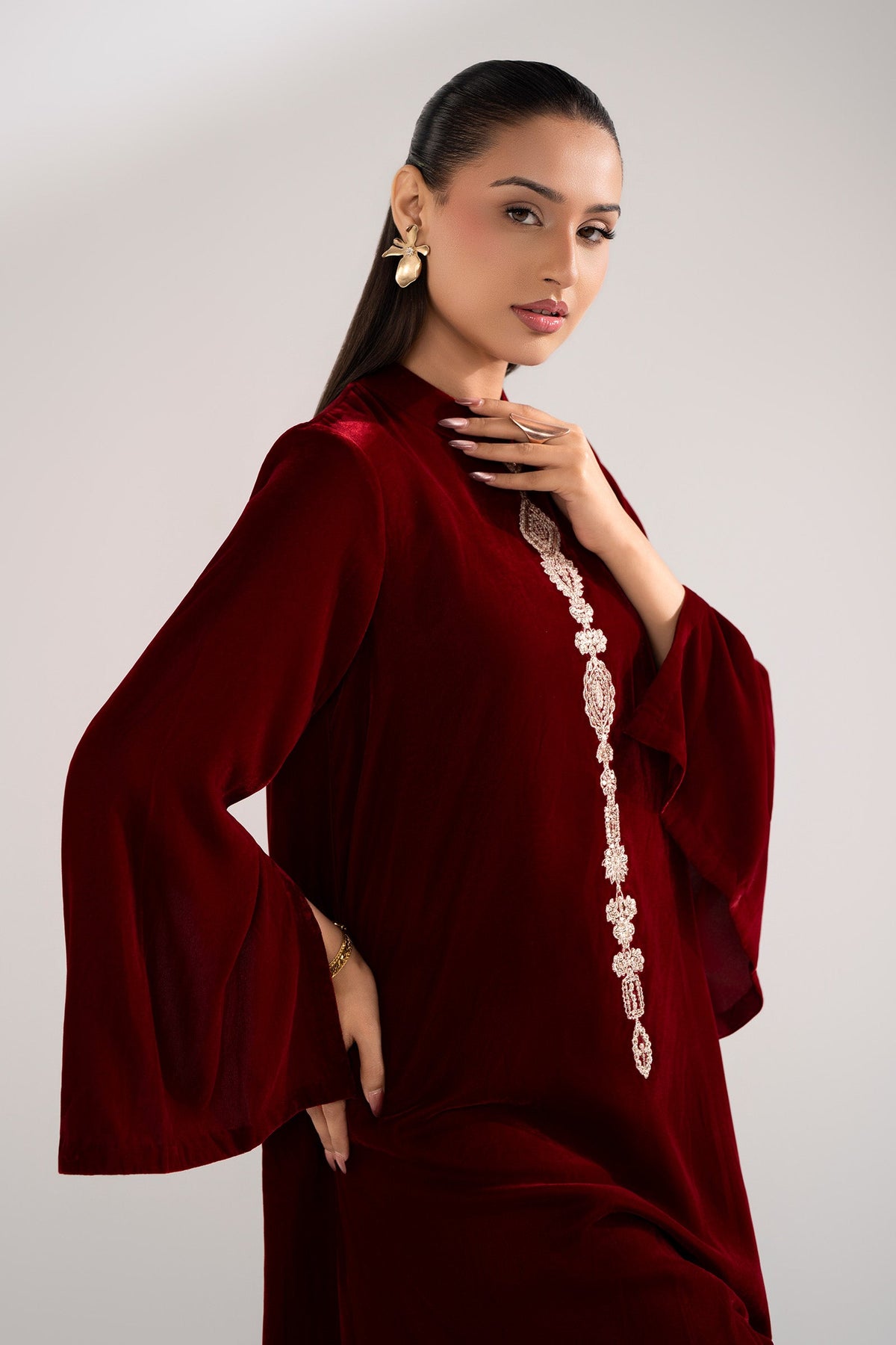 2 Pc Embroidered Velvet Suit