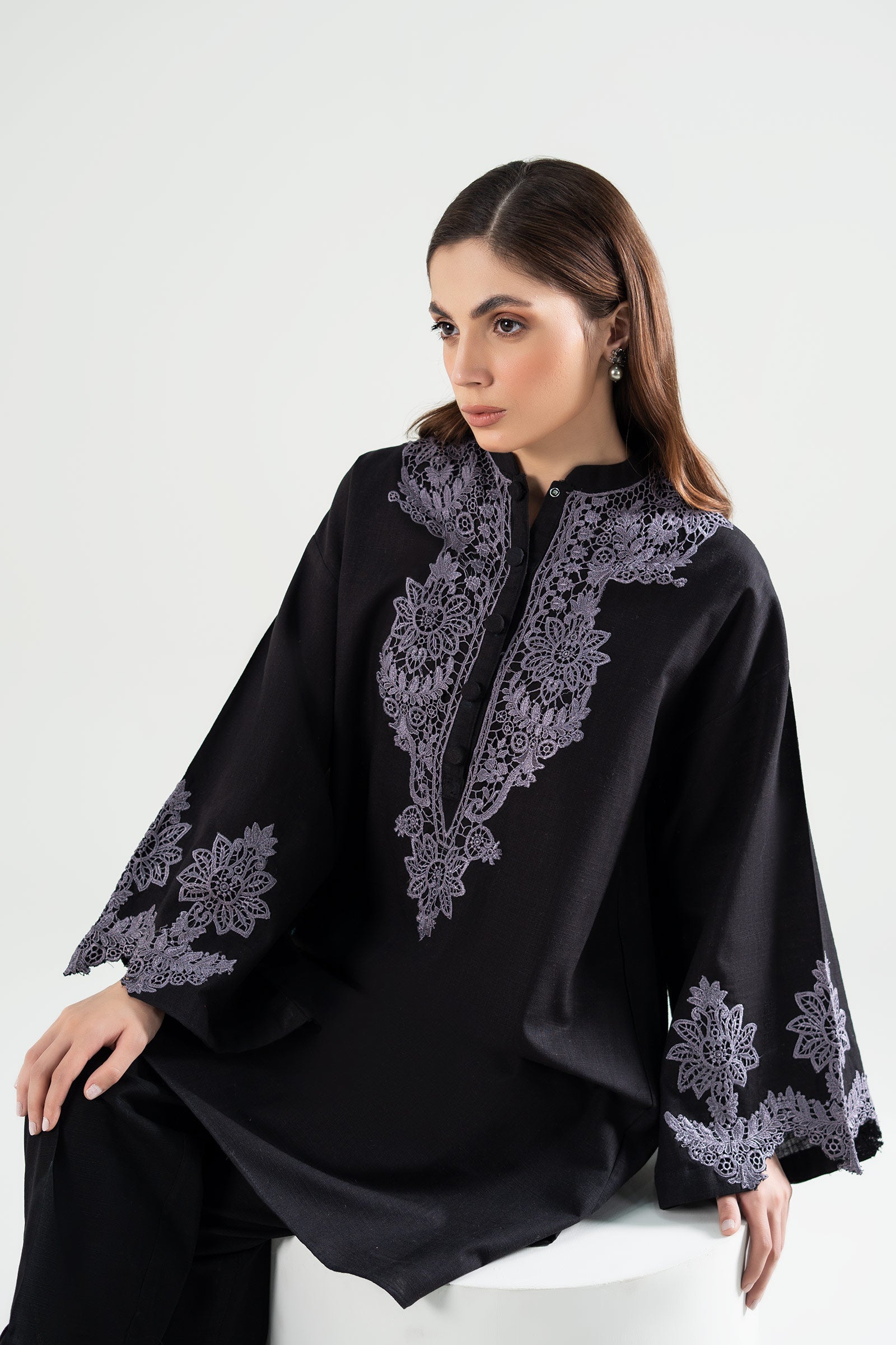 Embroidered Crosshatch Slub Shirt