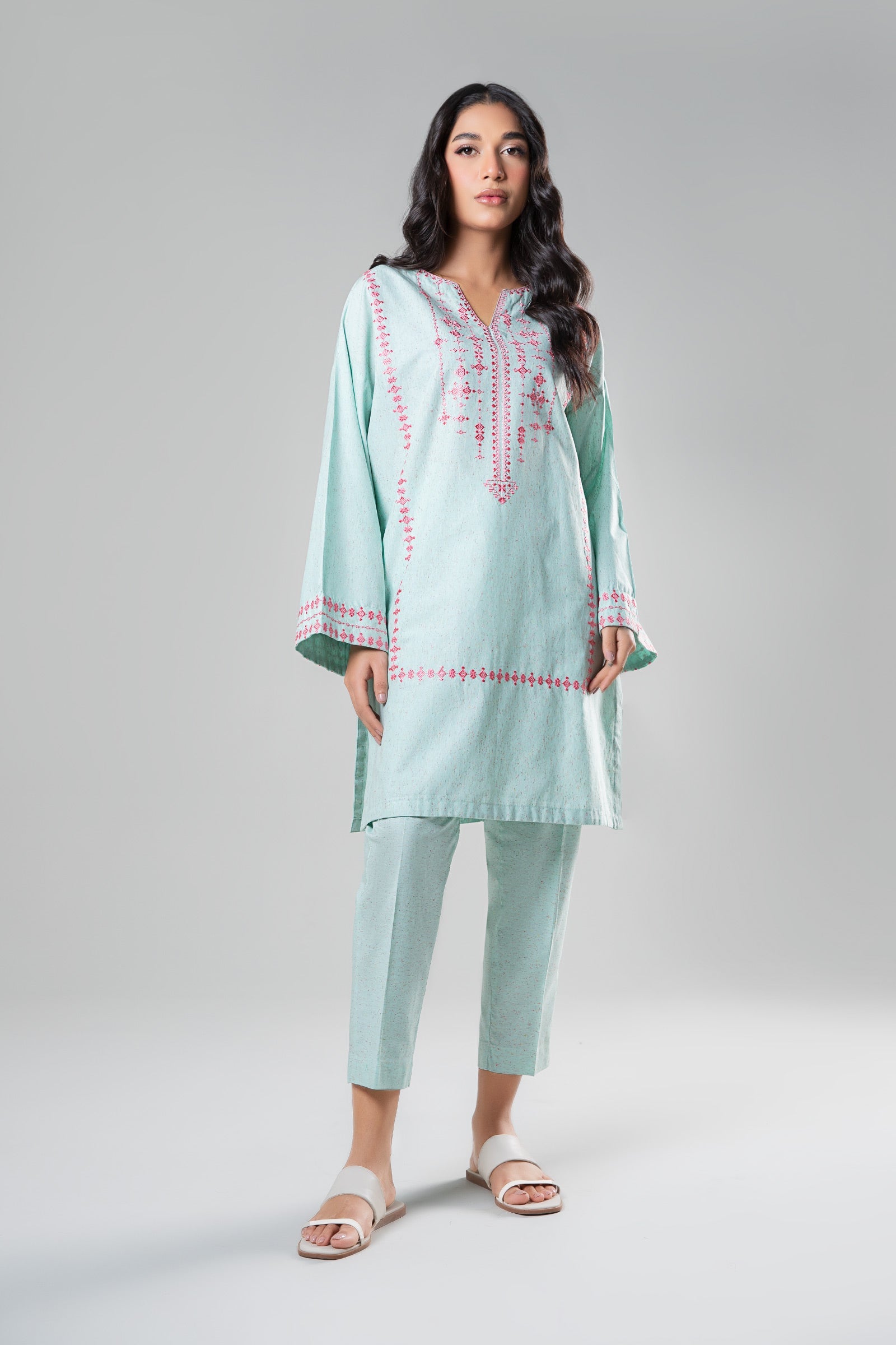 2 Pc Embroidered Neps Suit