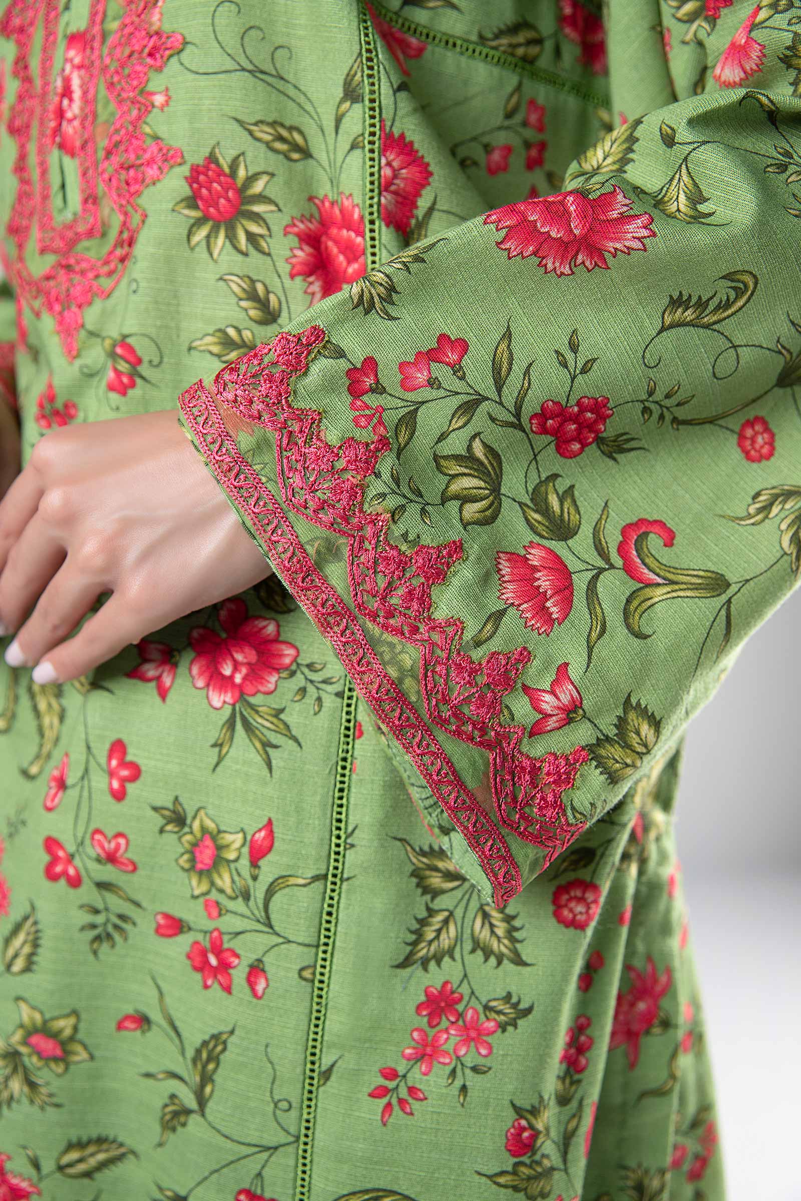 2 Pc Embroidered Khaddar Suit