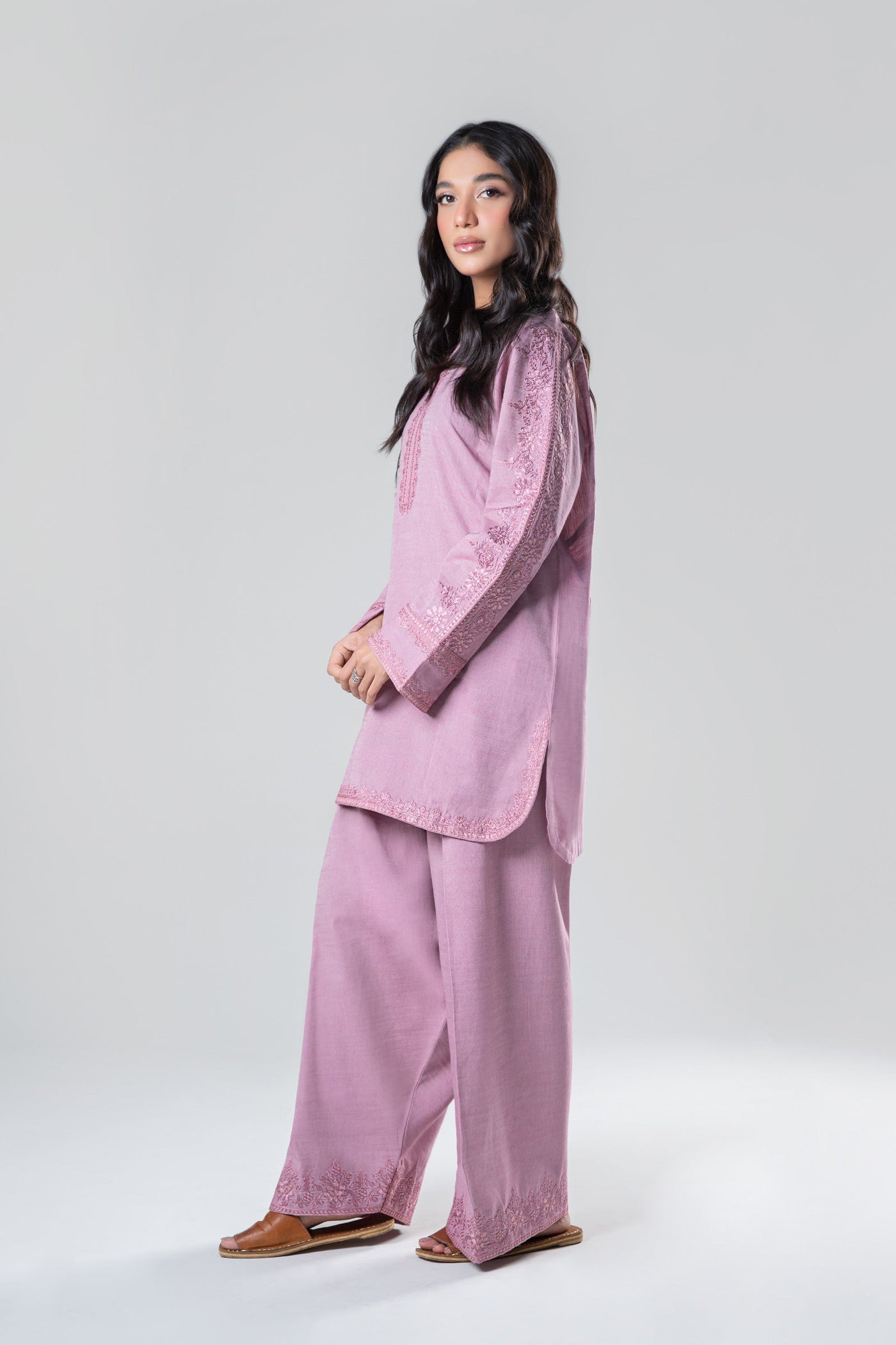 2 Pc Embroidered Yarn Dyed Suit