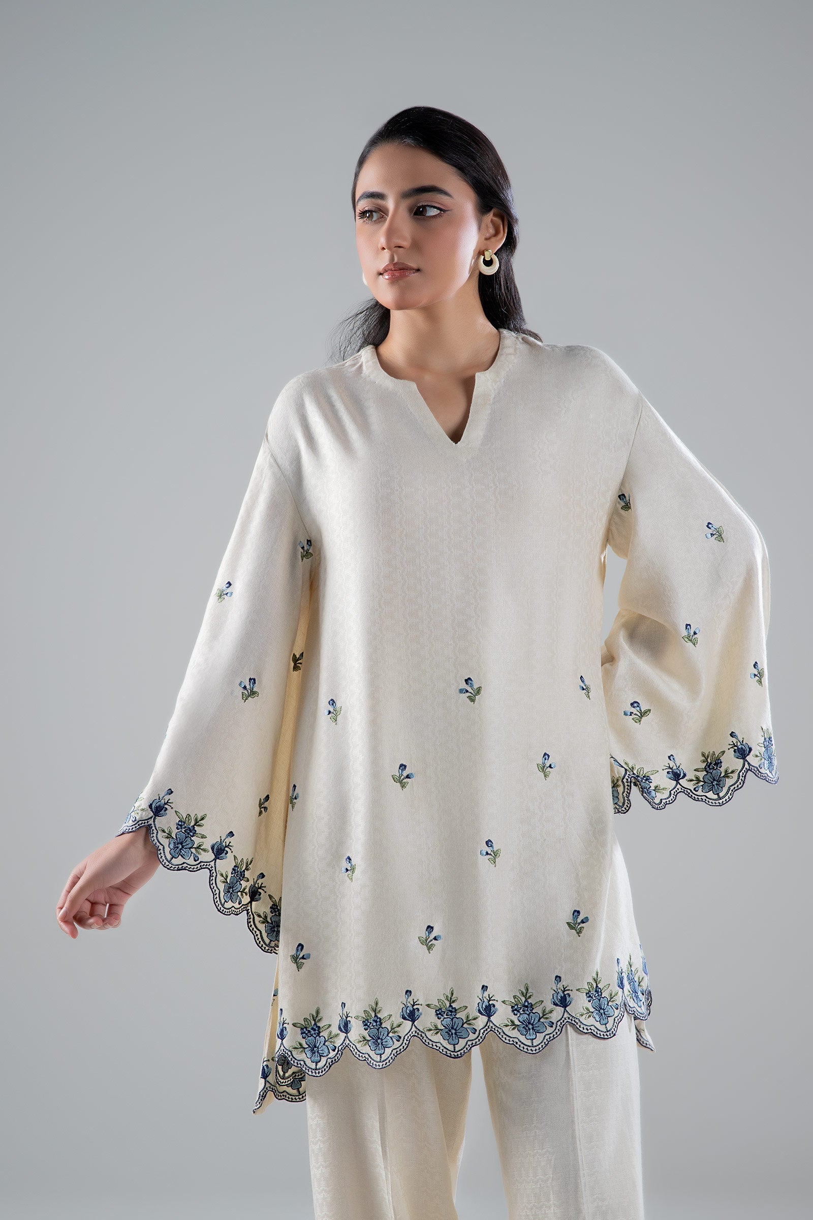 2 Pc Embroidered Linen Suit