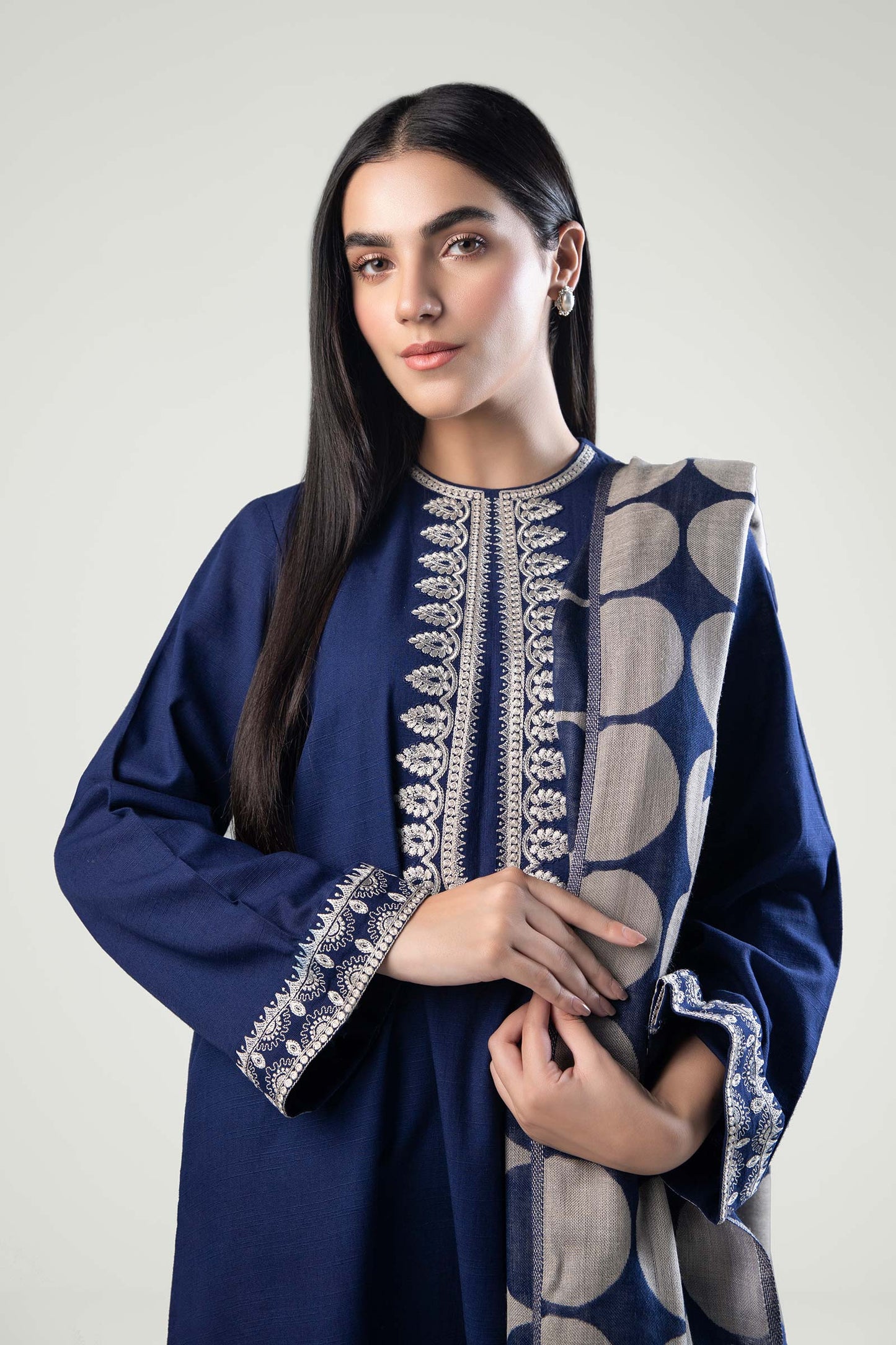 3 Pc Embroidered Khaddar Suit