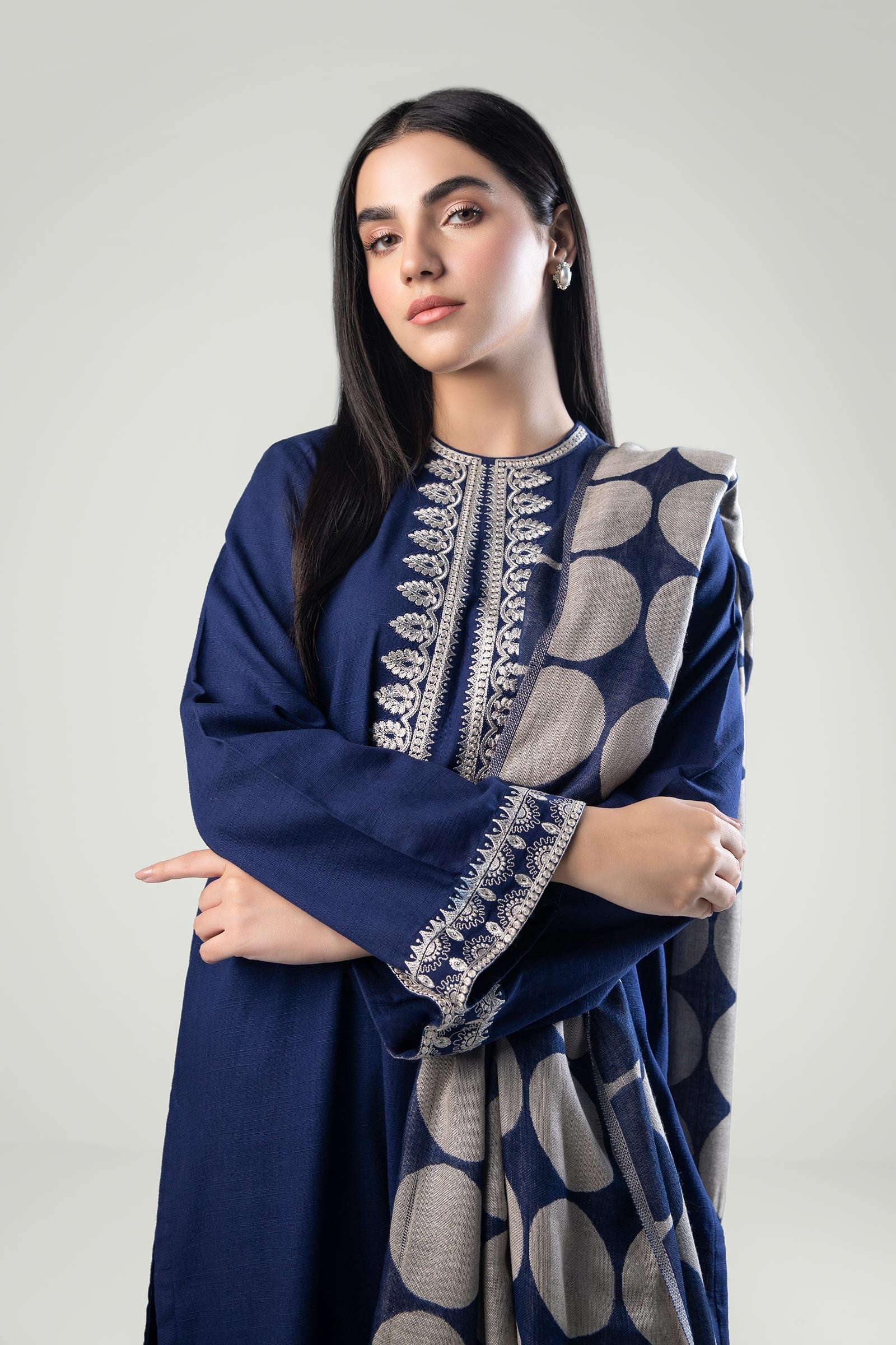 3 Pc Embroidered Khaddar Suit