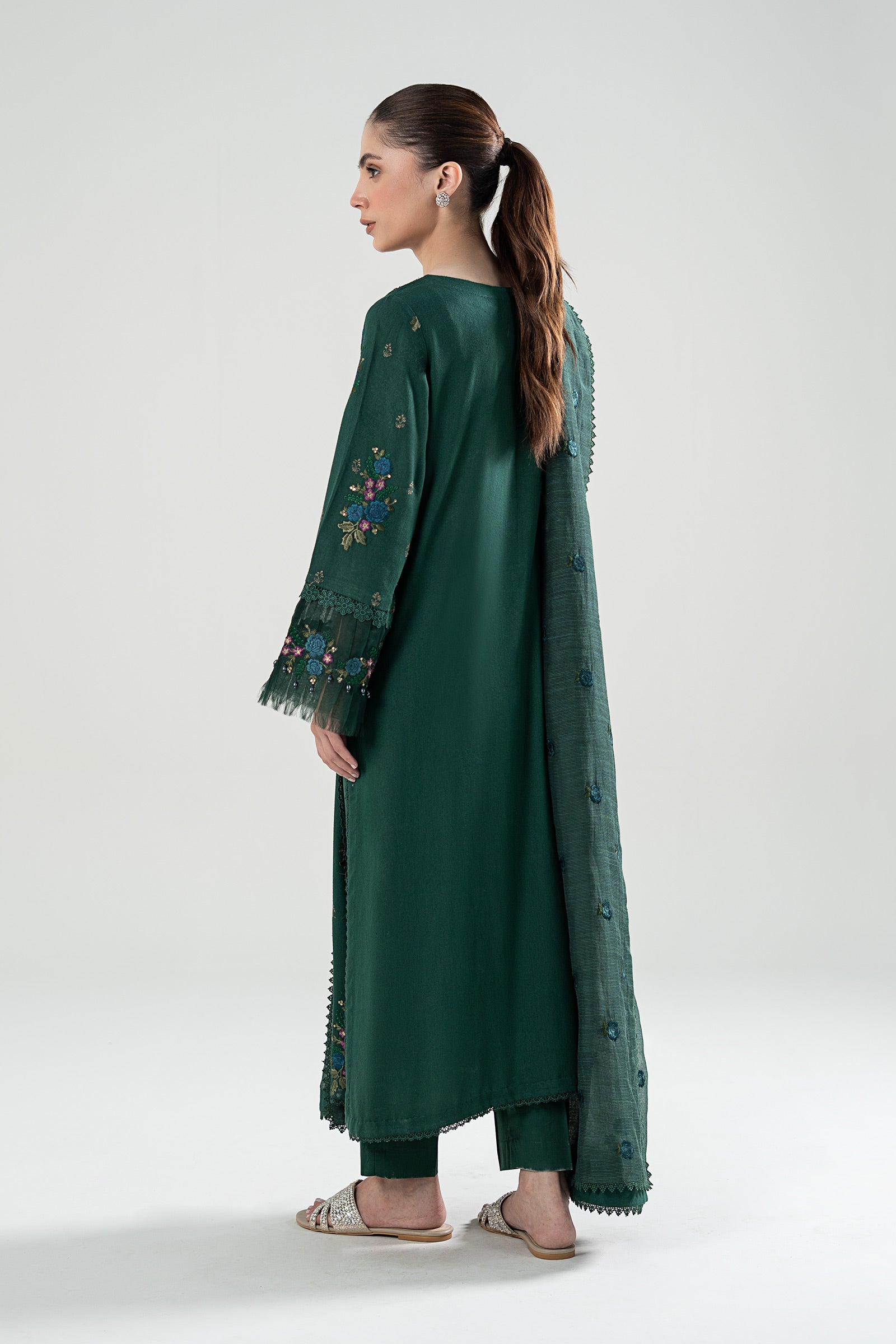 3 Pc Embroidered Karandi Suit