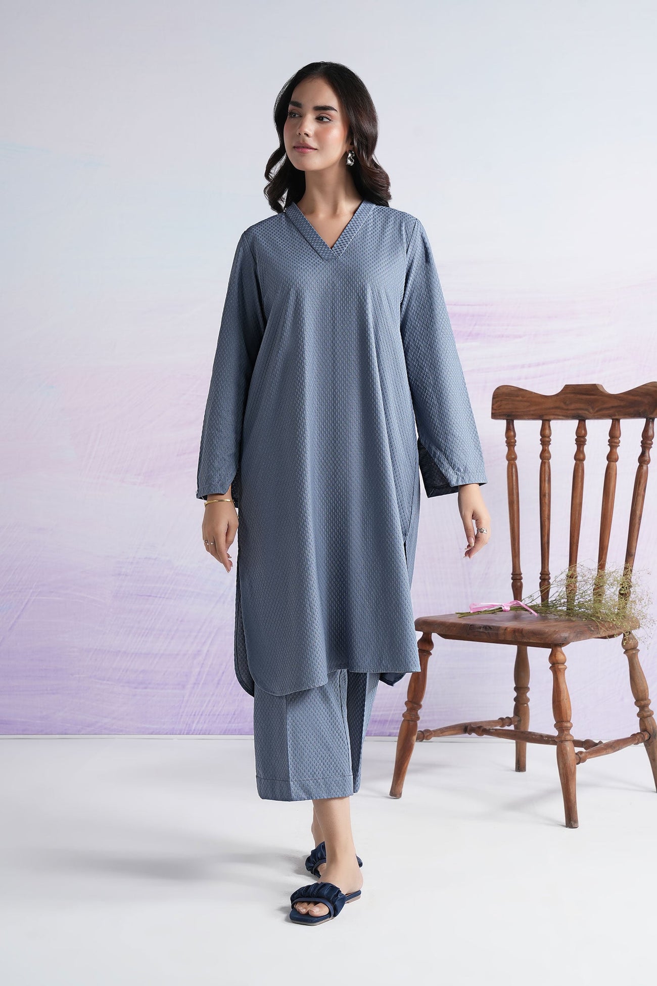 2 Pc Dyed Textured Knit Suit