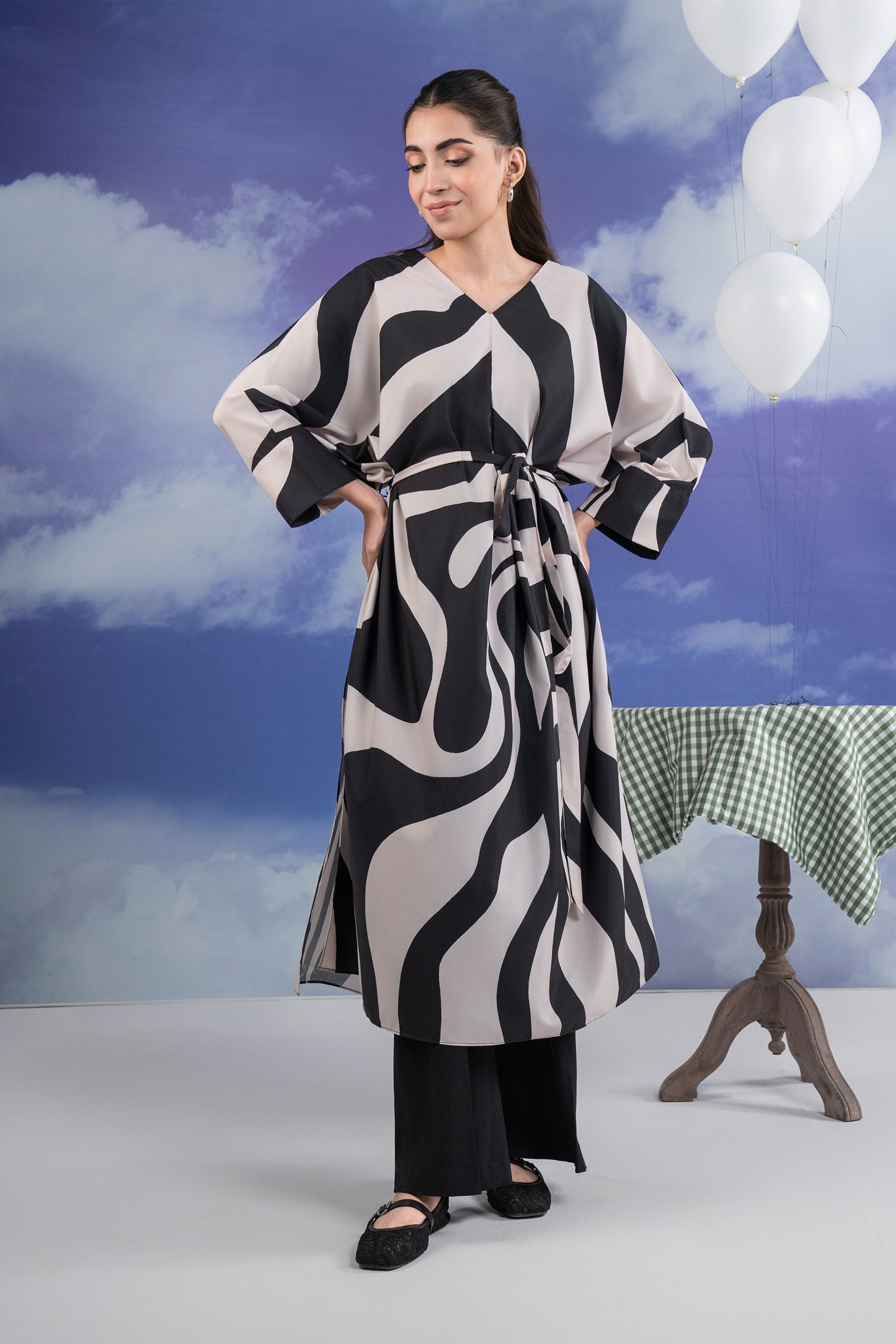 2 Pc Printed Crepe Suit