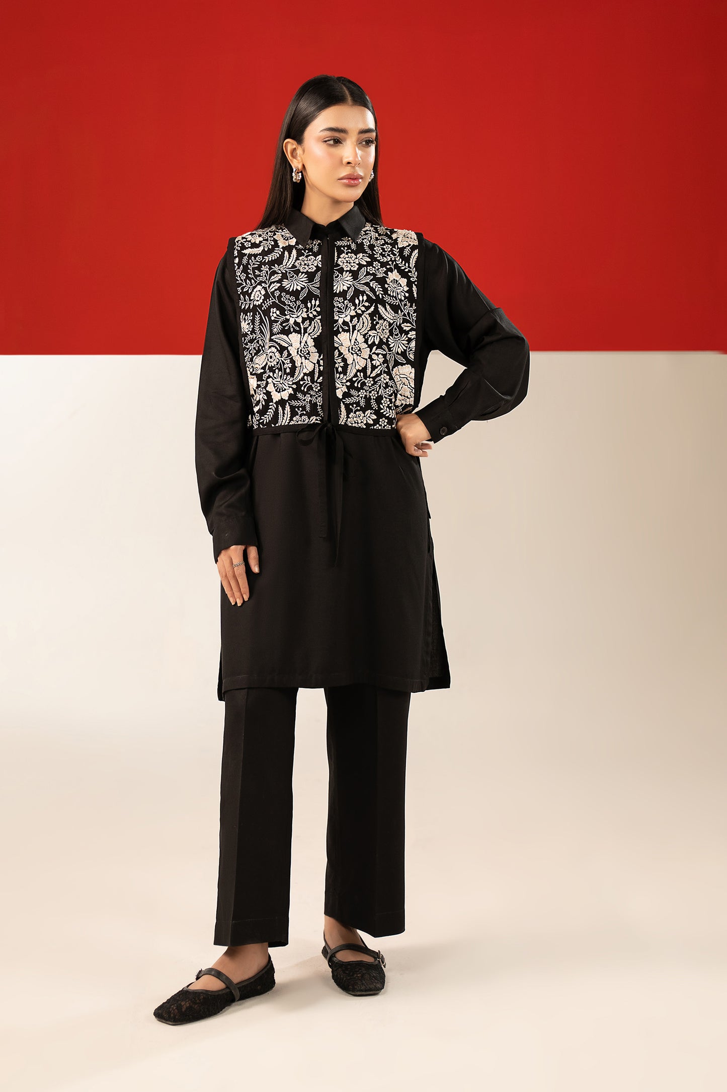 2 Pc Embroidered Linen Suit