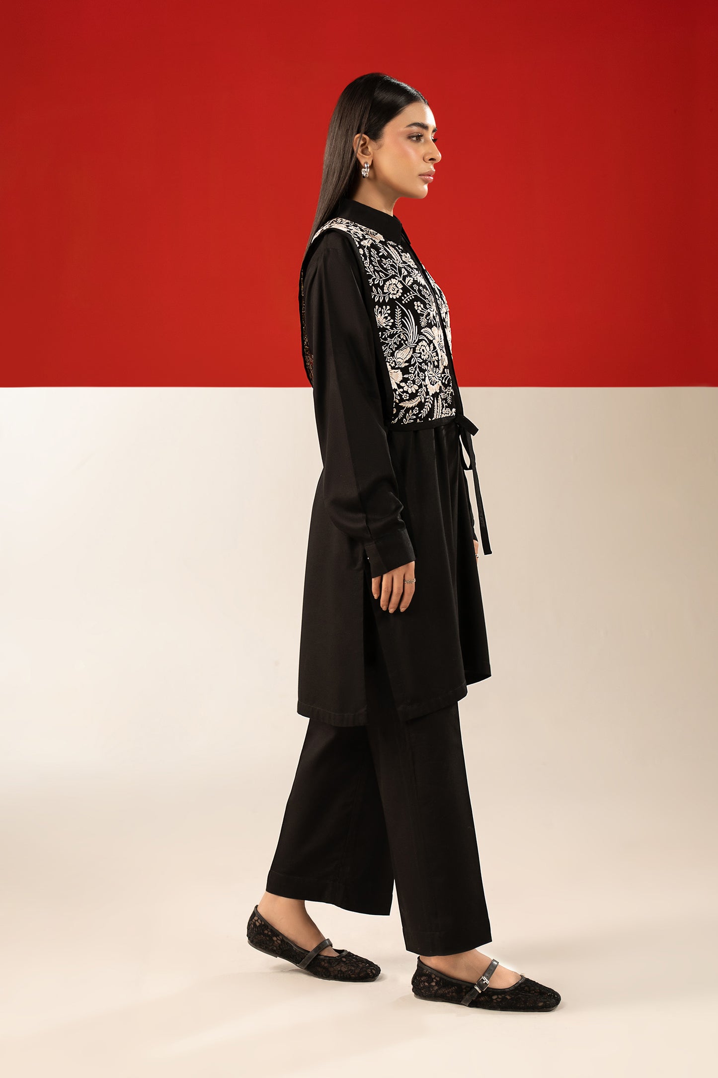 2 Pc Embroidered Linen Suit