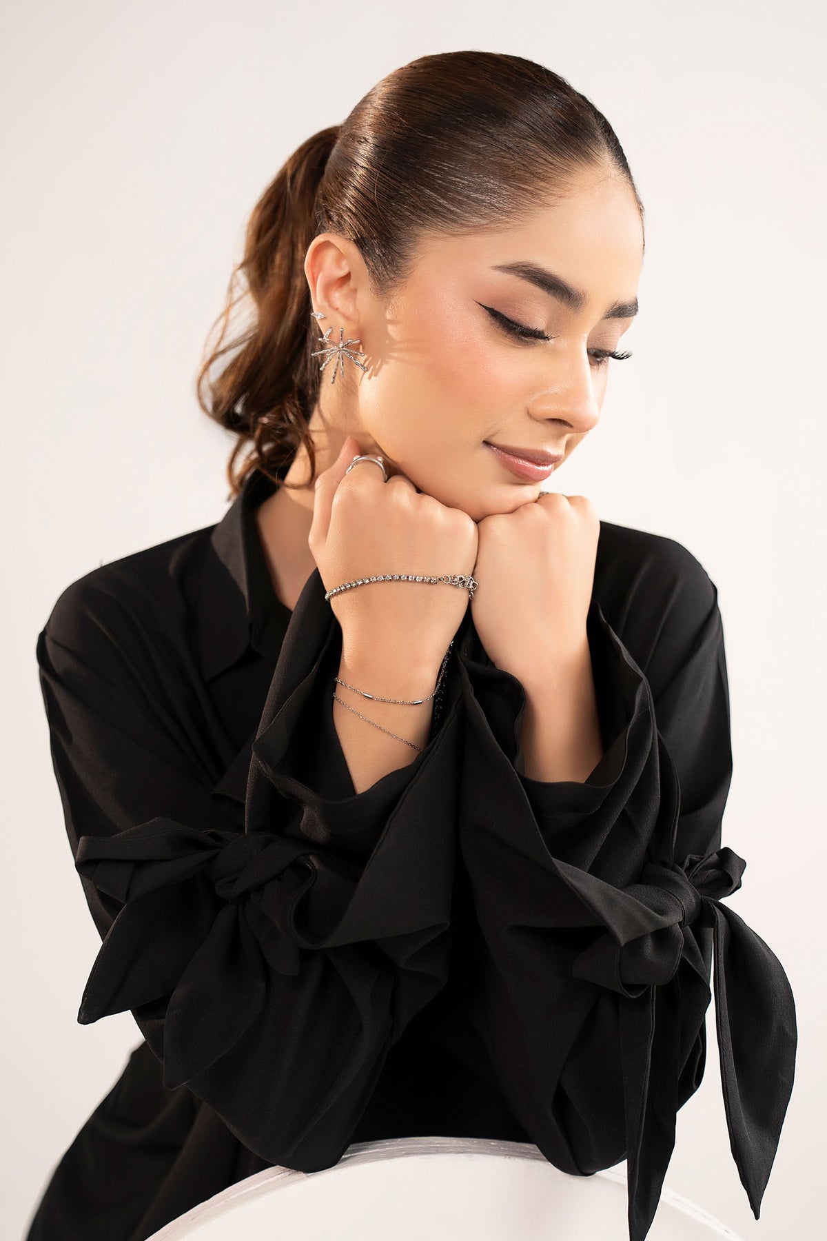 2 Pc Embroidered Crepe Suit