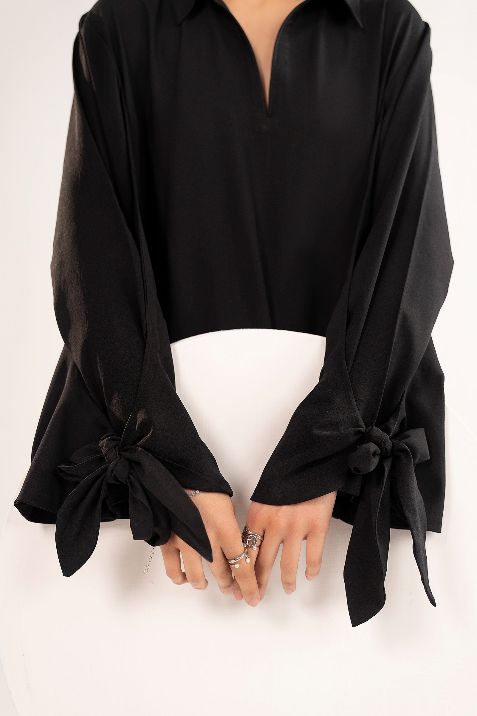 2 Pc Embroidered Crepe Suit