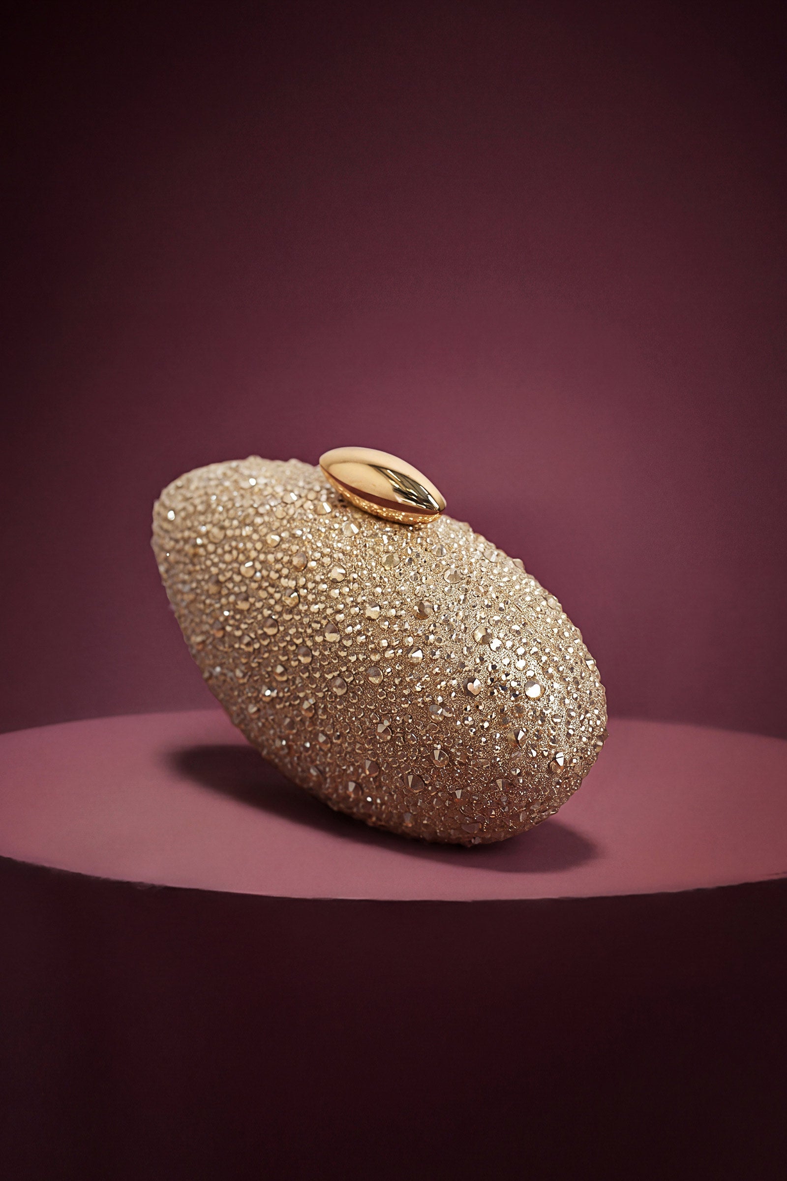 Evening Shell Clutch