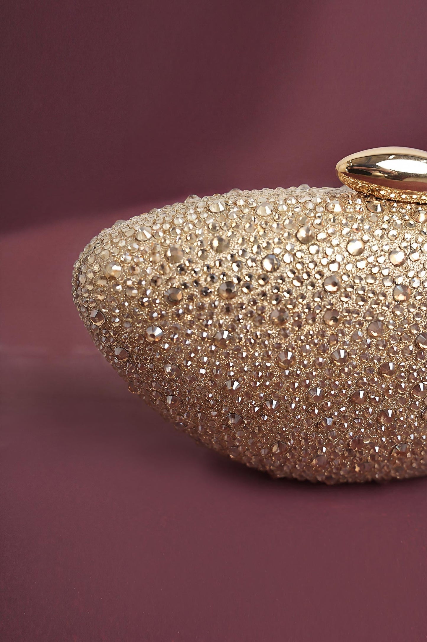 Evening Shell Clutch