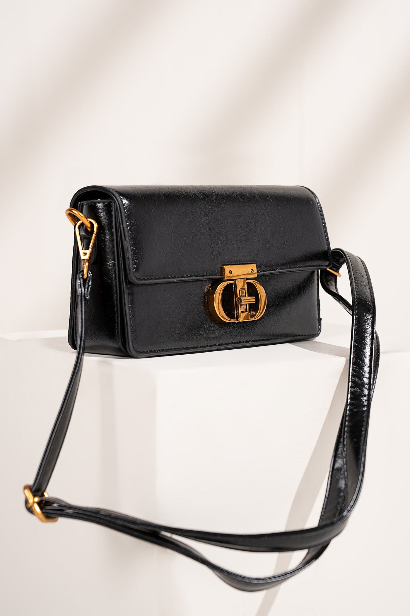 Crossbody Bag | MBG-W25-03