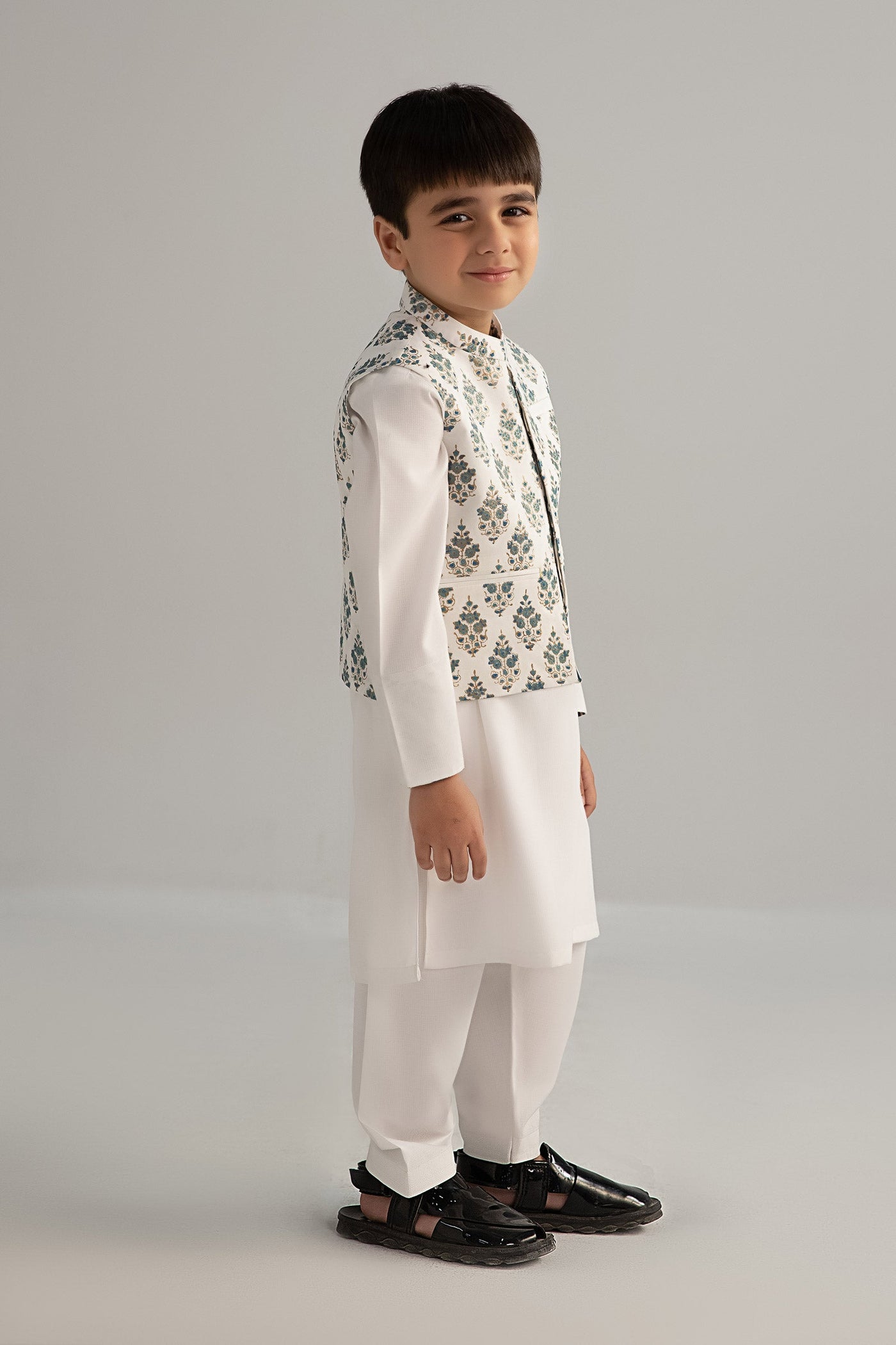 3 Piece Printed Blended Suit