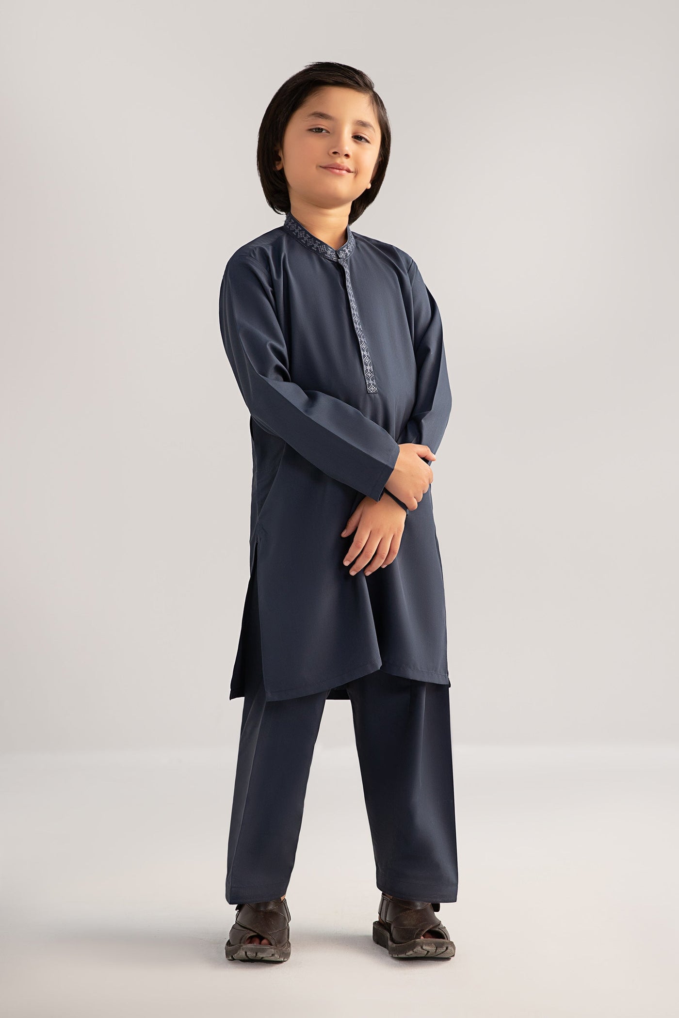 2 Piece Embroidered Blended Suit | MBK-2P25-04
