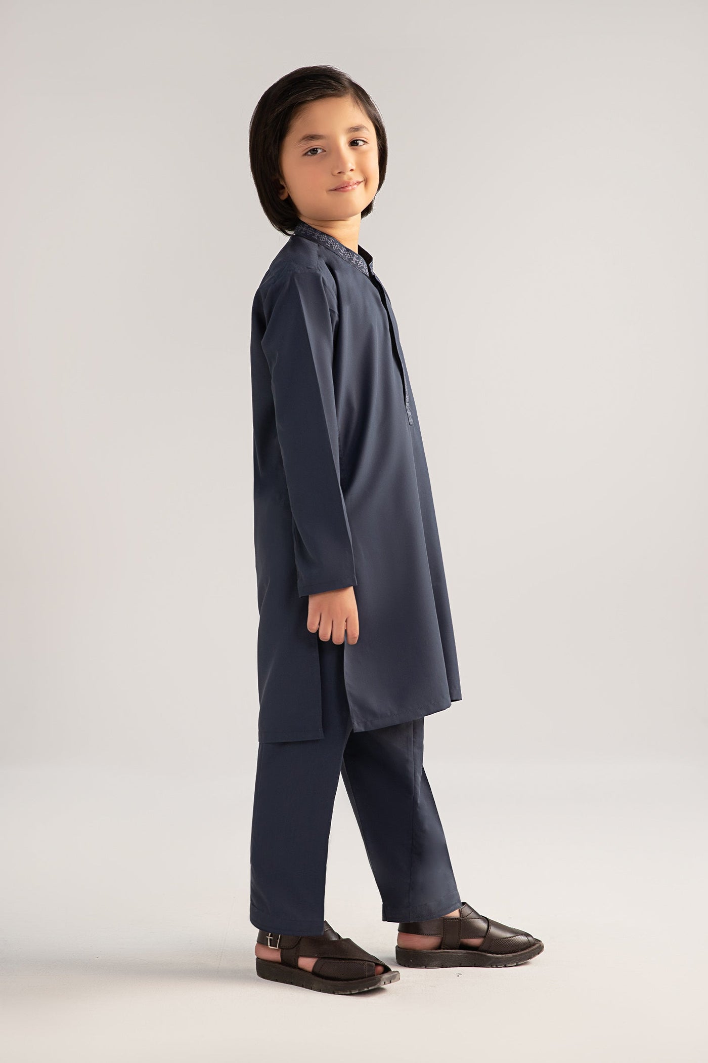 2 Piece Embroidered Blended Suit | MBK-2P25-04