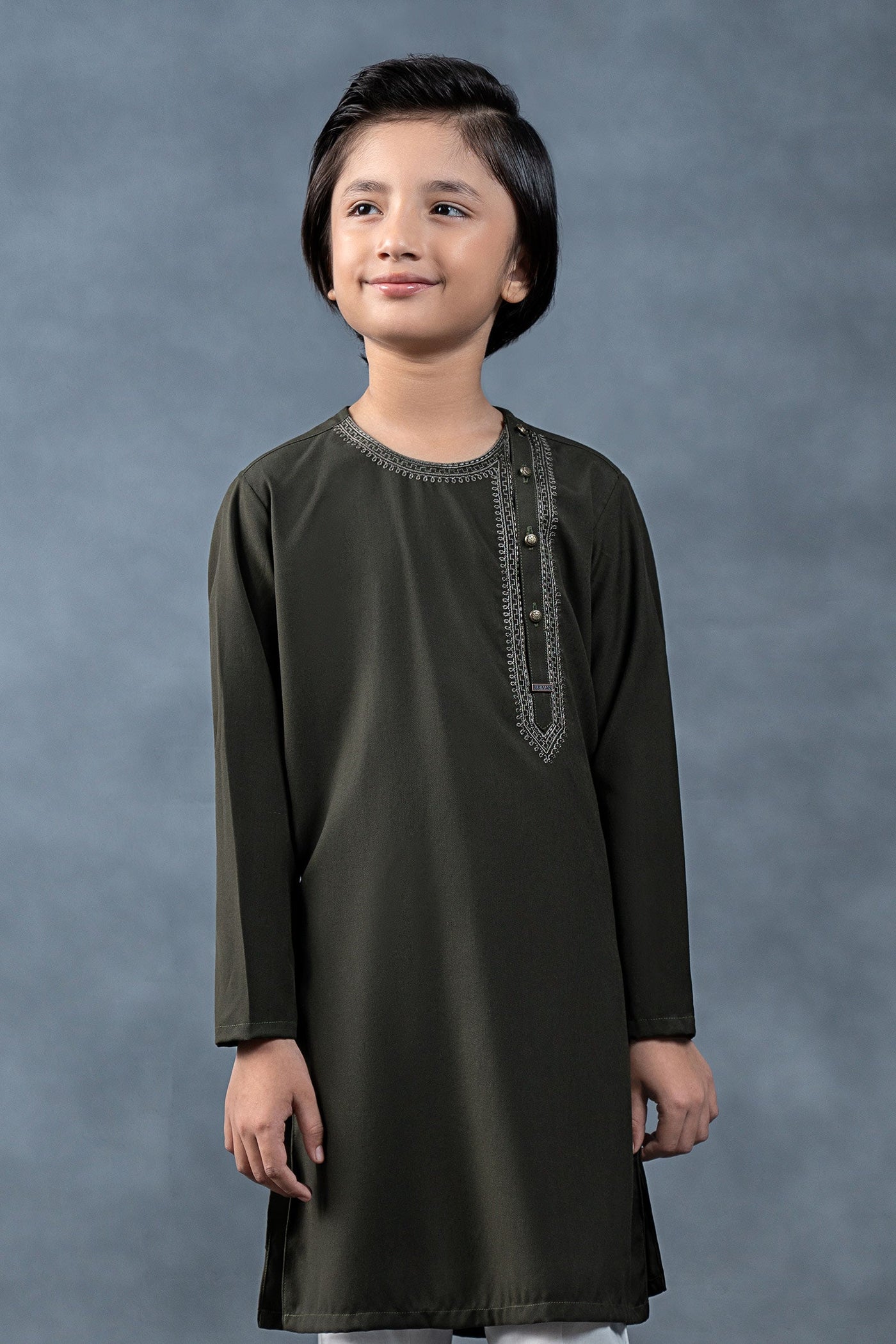 Embroidered Blended Kurta