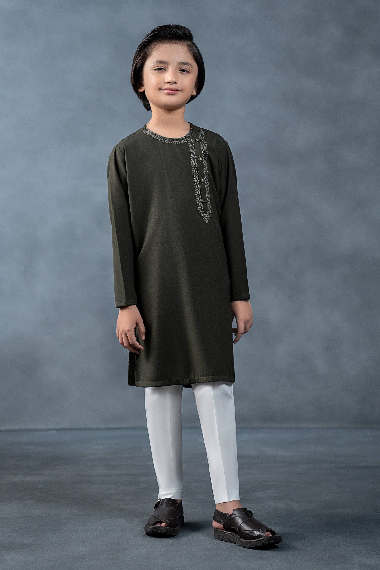 Embroidered Blended Kurta