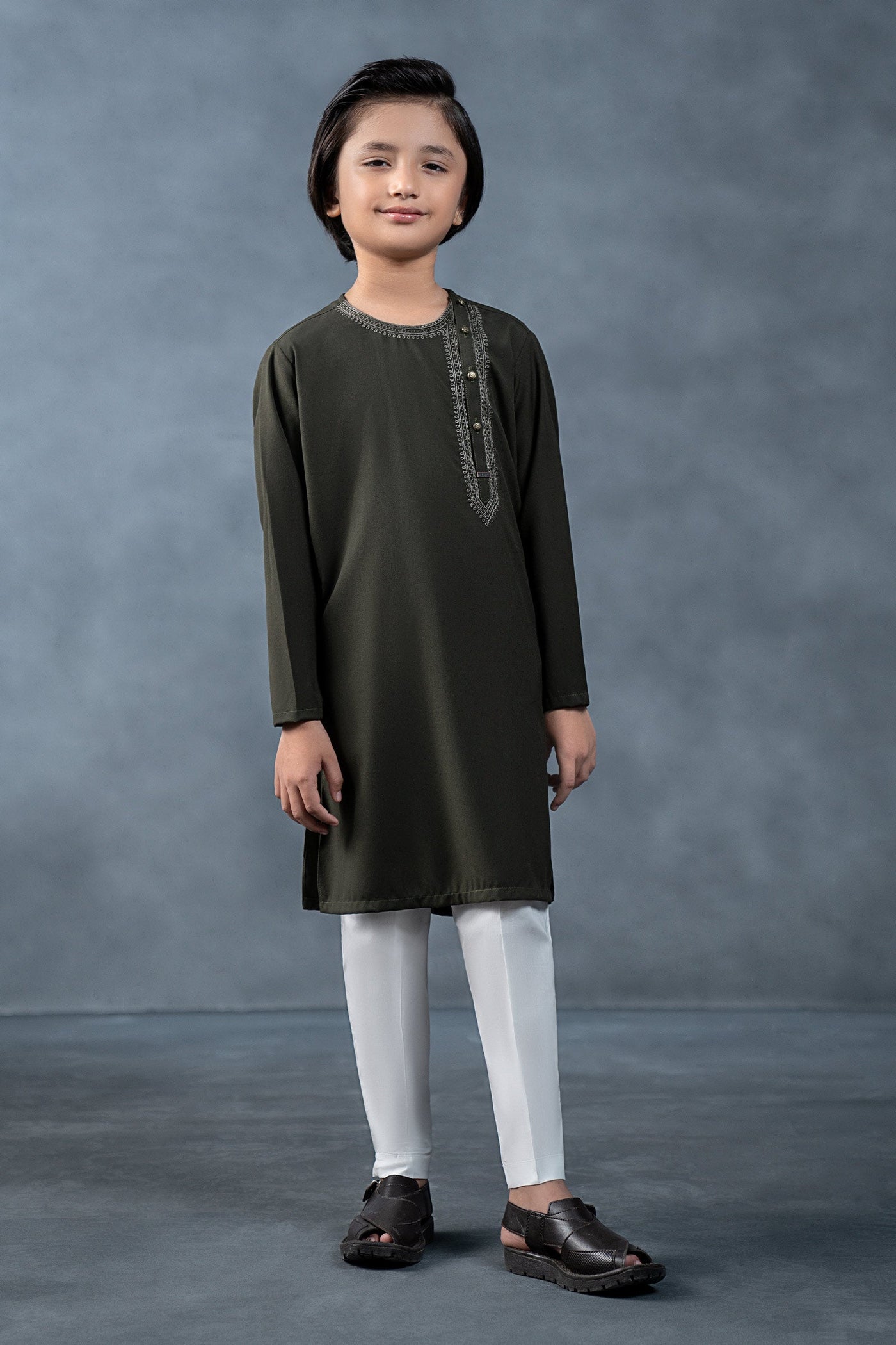 Embroidered Blended Kurta