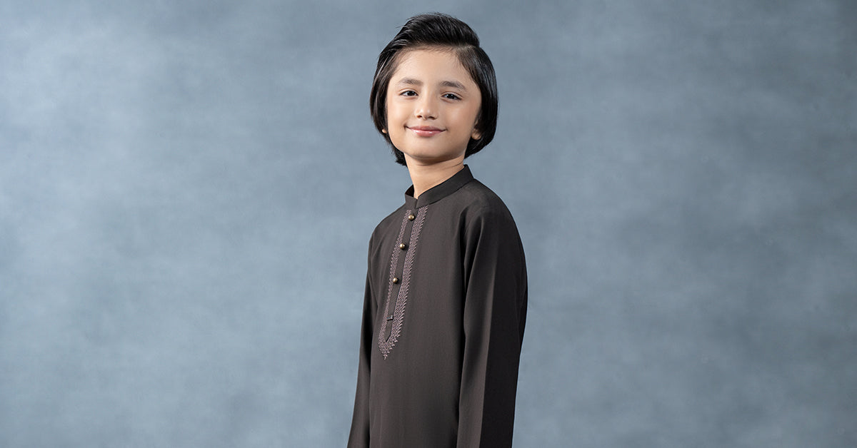 Embroidered Blended Kurta