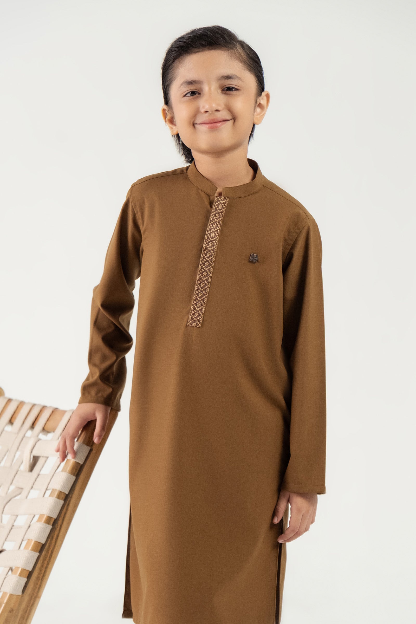 Embroidered Blended Kurta