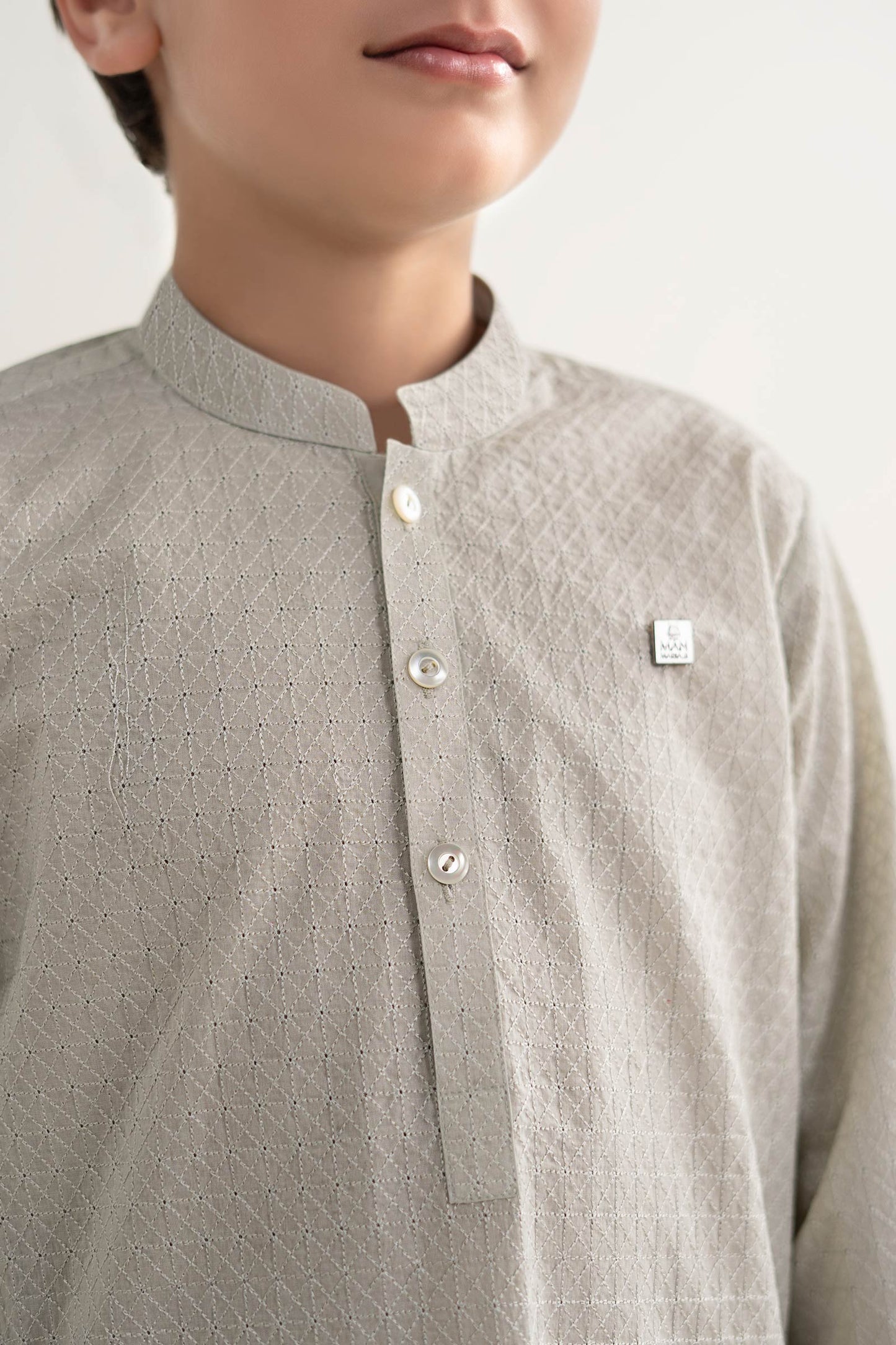 Embroidered Lawn Kurta