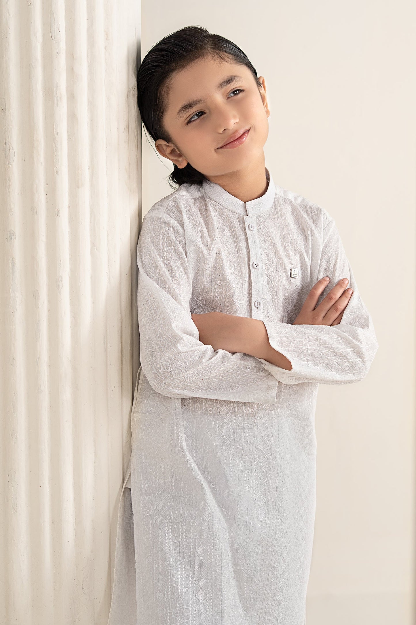 Embroidered Lawn Kurta