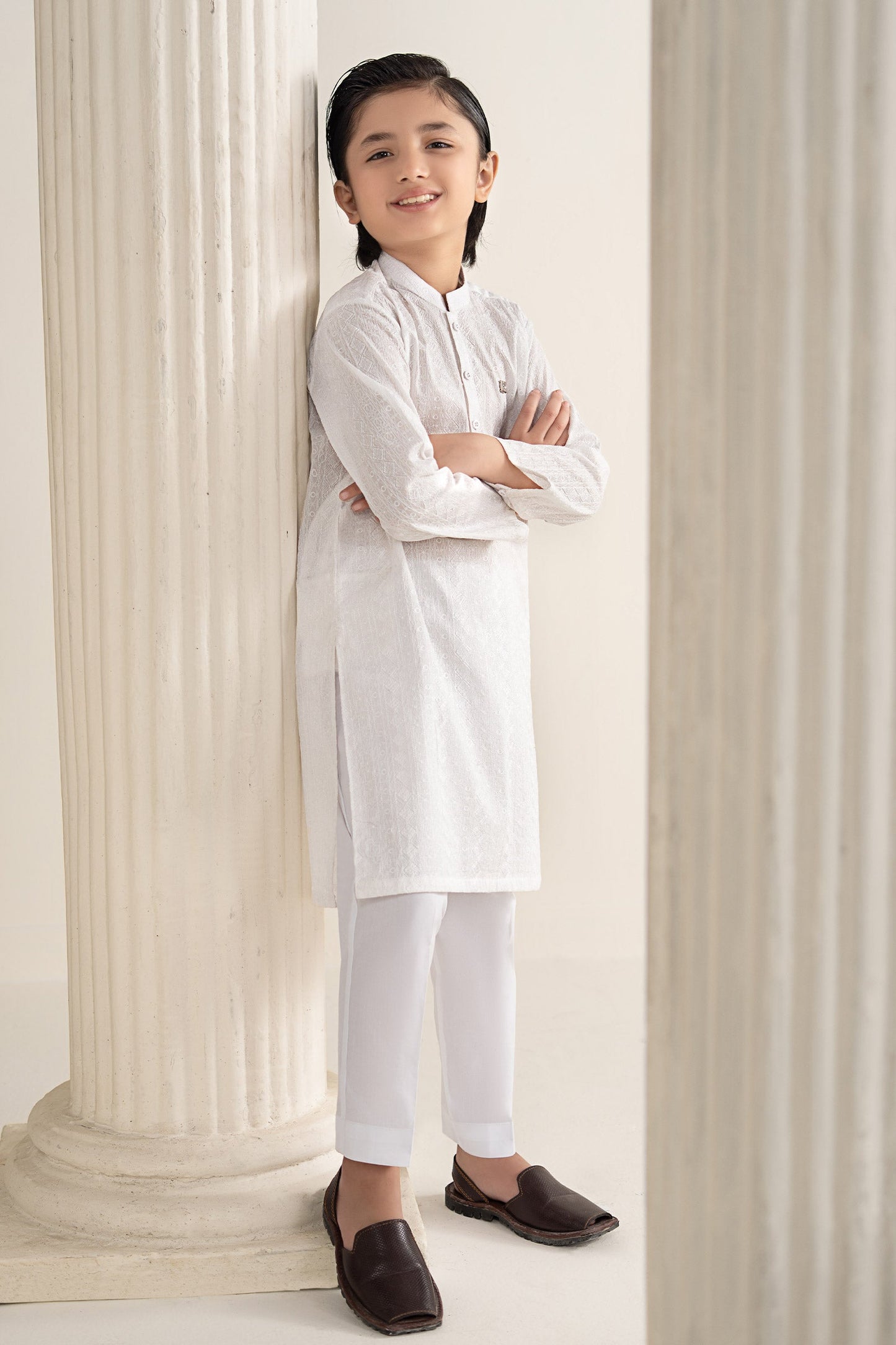 Embroidered Lawn Kurta