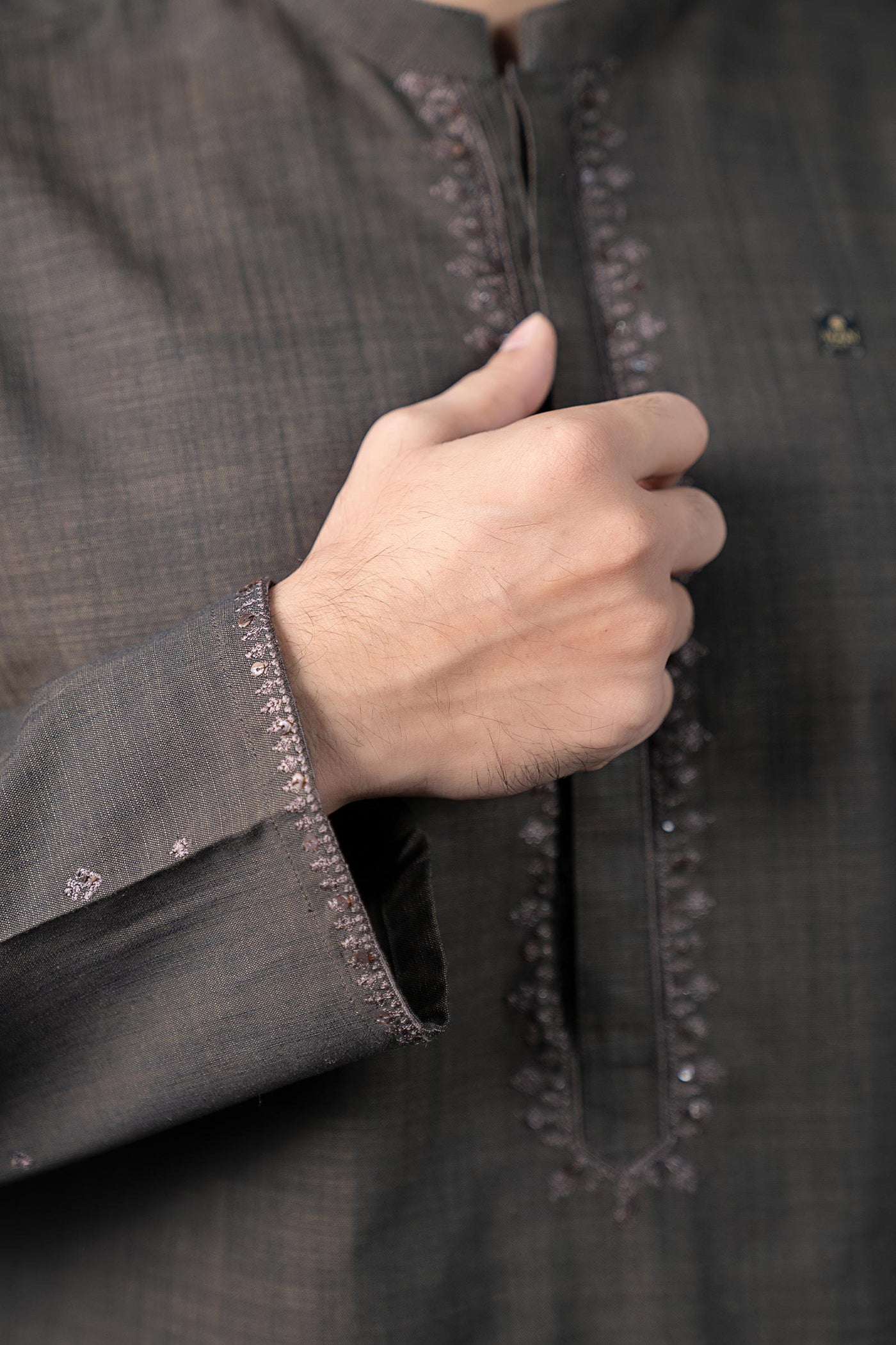 2 Piece Blemded Khaddar Suit