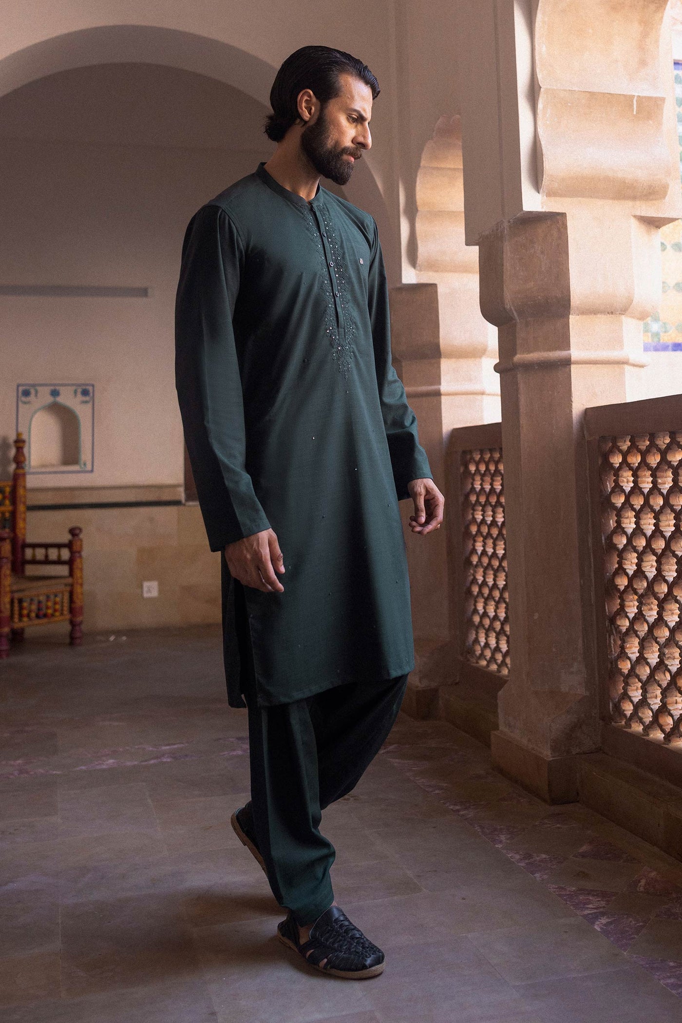 2 Piece Blemded Khaddar Suit
