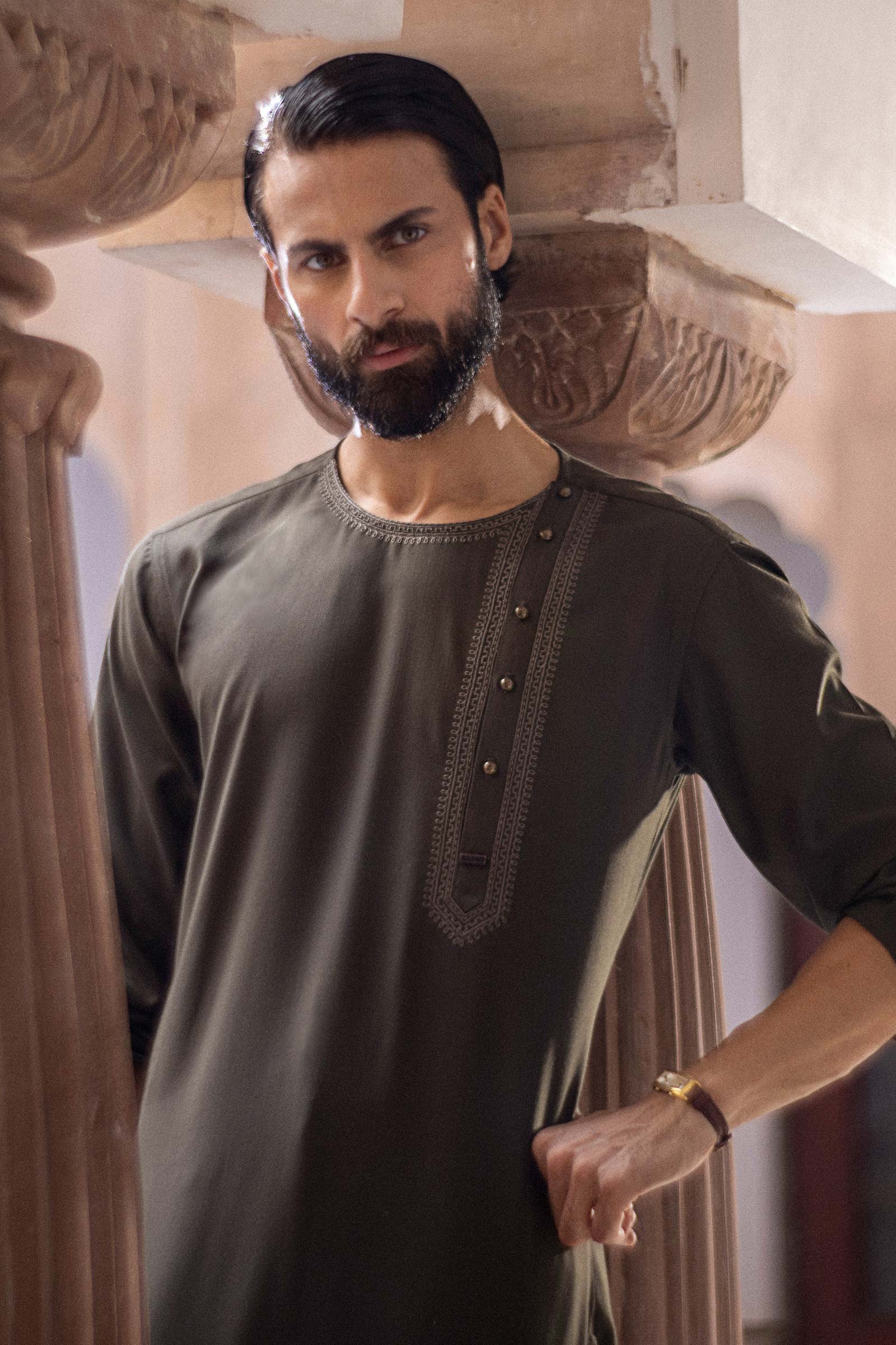 Embroidered Blended Kurta