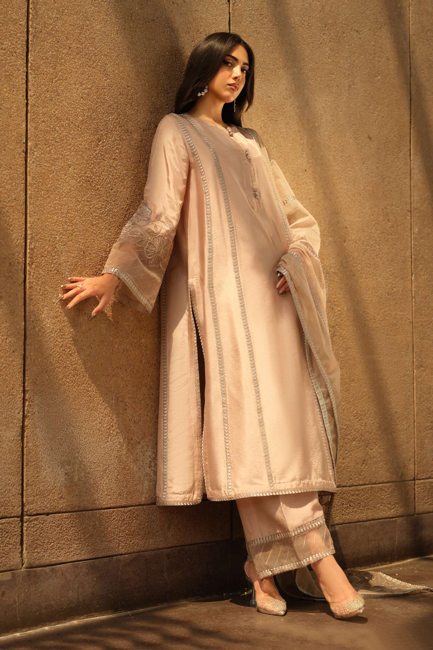 3 Piece Embroidered Tassel Silk Suit