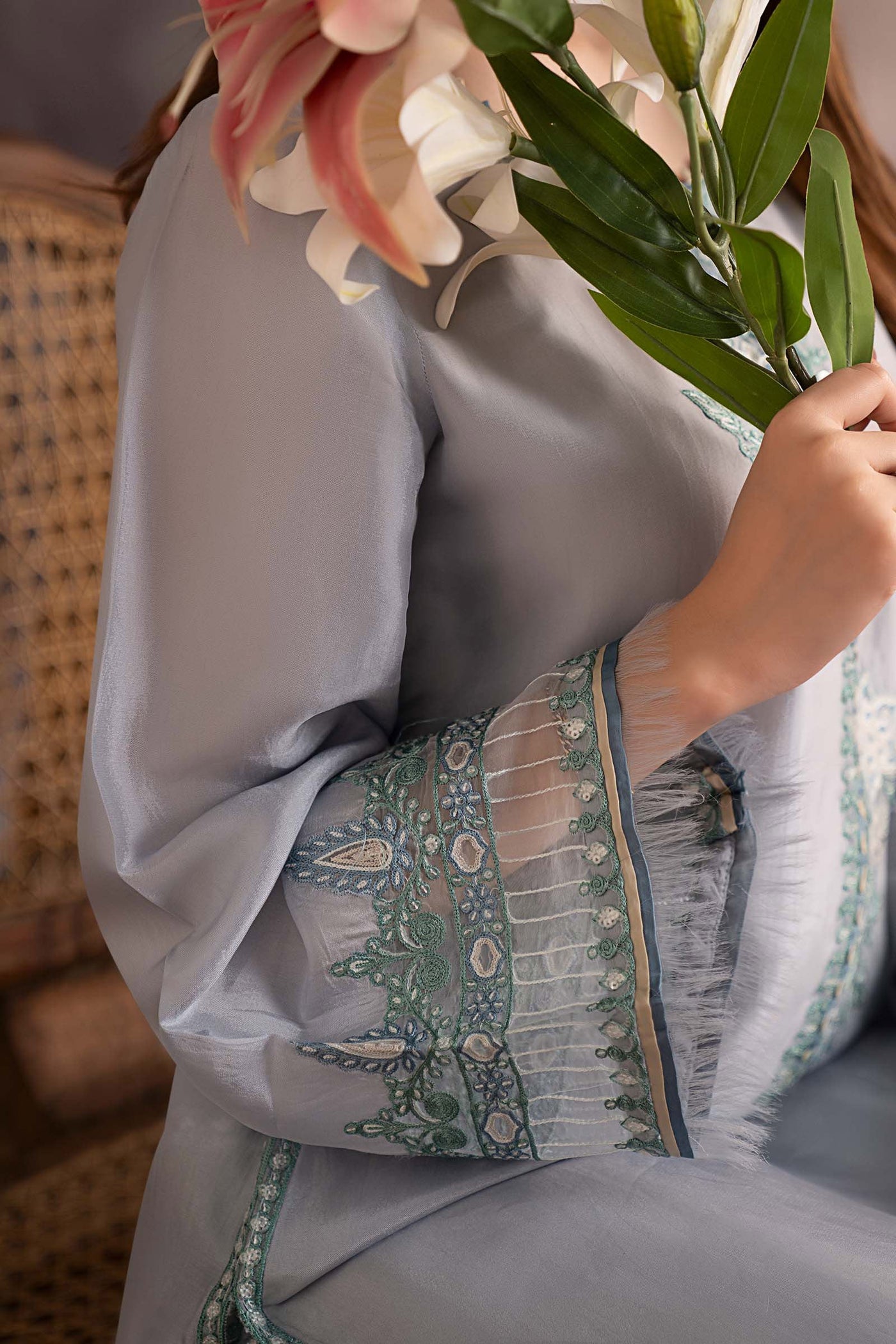 3 Piece Embroidered Tassel Silk Suit