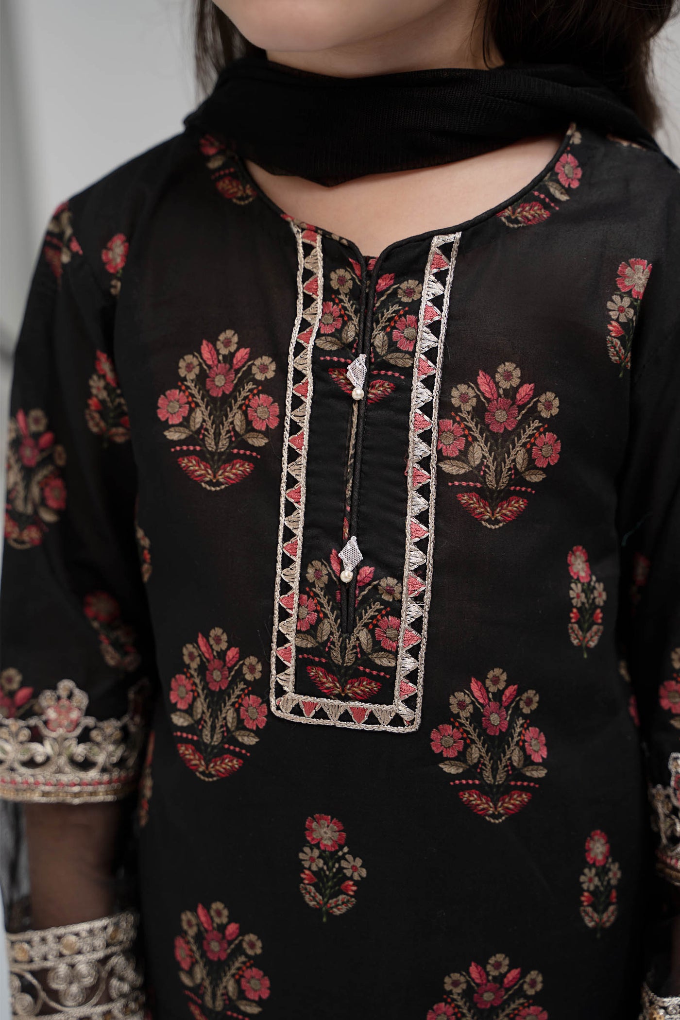 Suit Black MKD-EA23-05