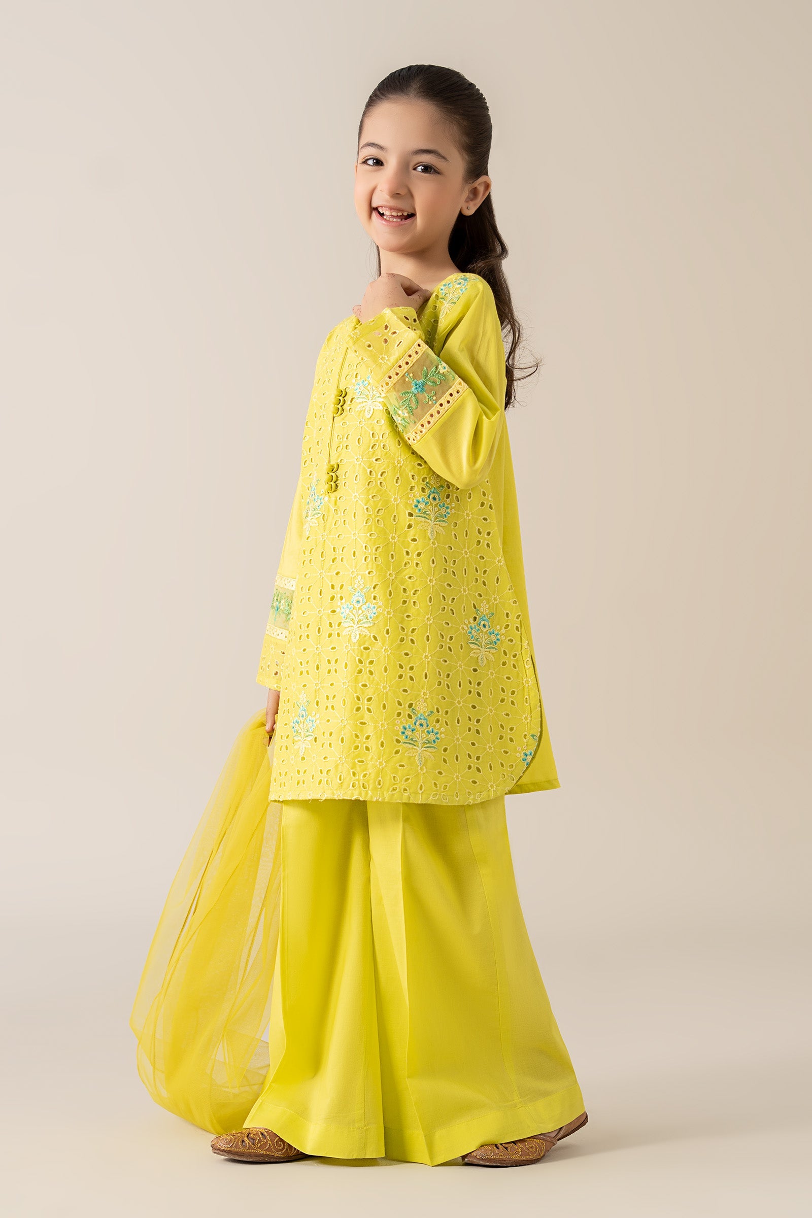 3 Piece Embroidered Lawn Suit