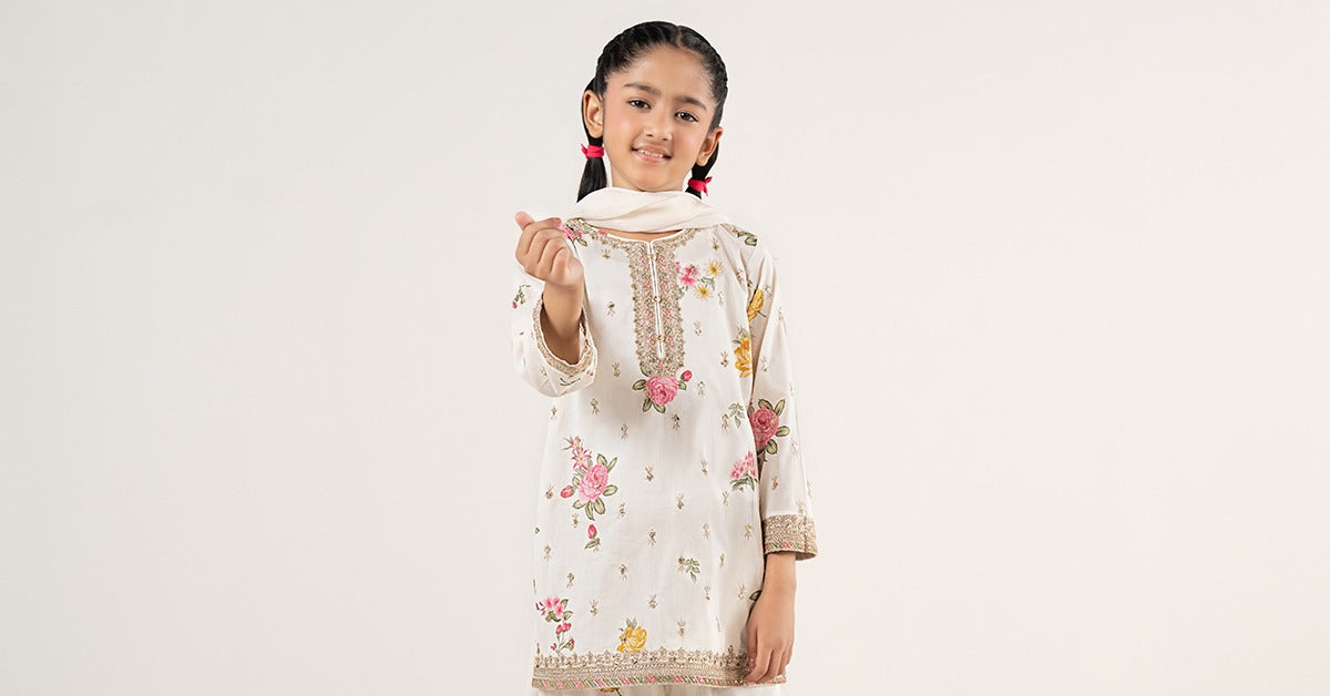 3 Piece Embroidered Lawn Suit