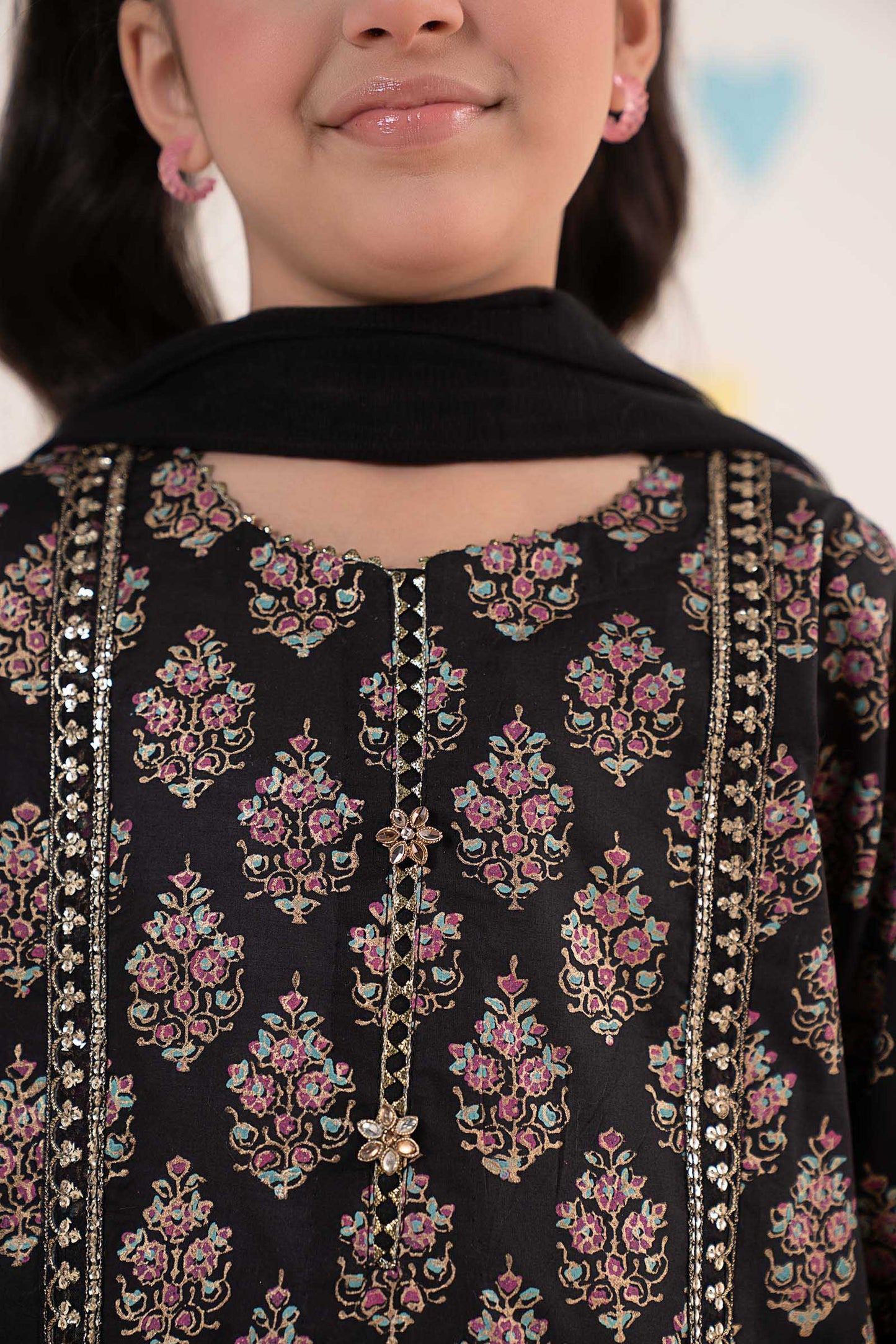 3 Piece Embroidered Lawn Suit
