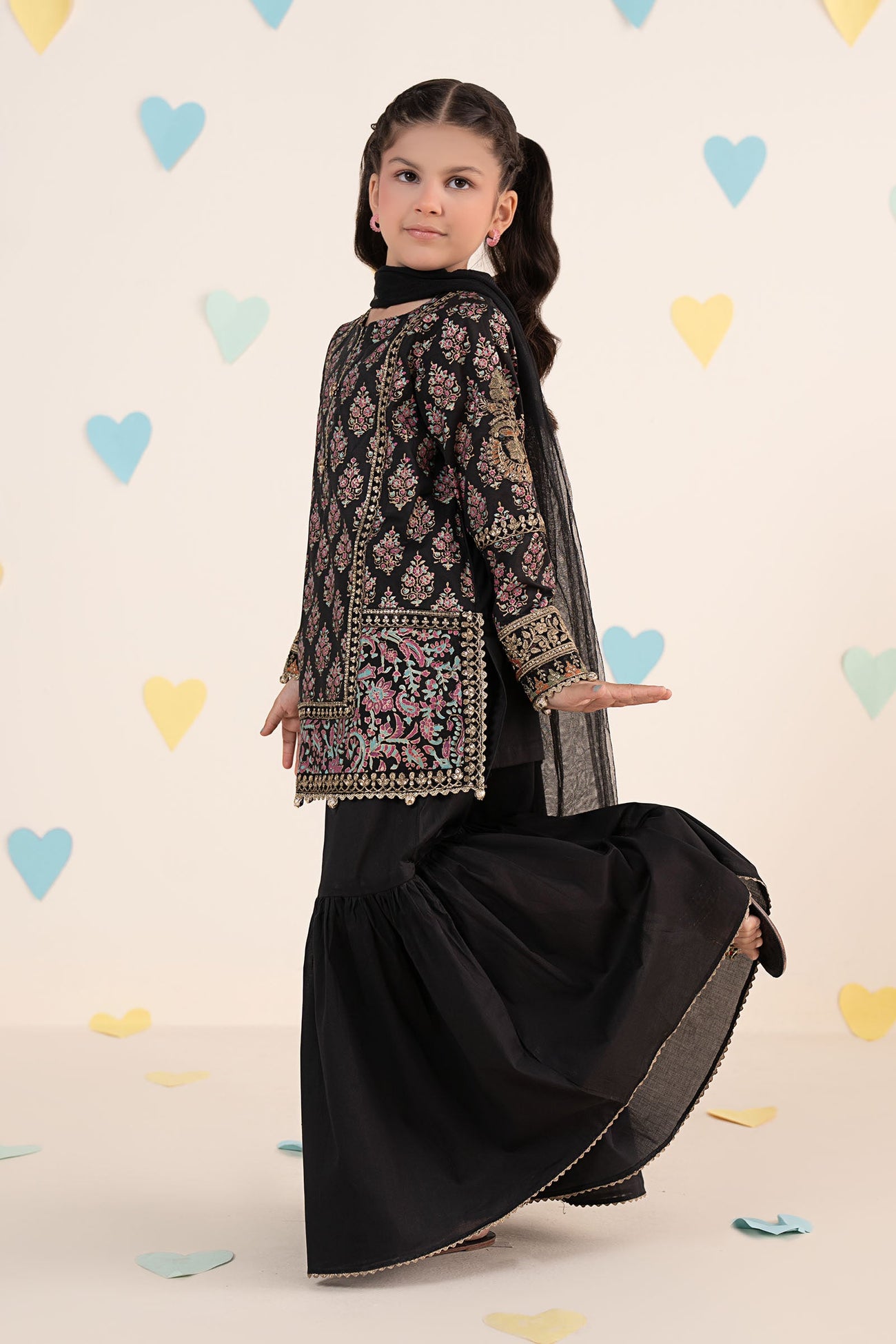 3 Piece Embroidered Lawn Suit