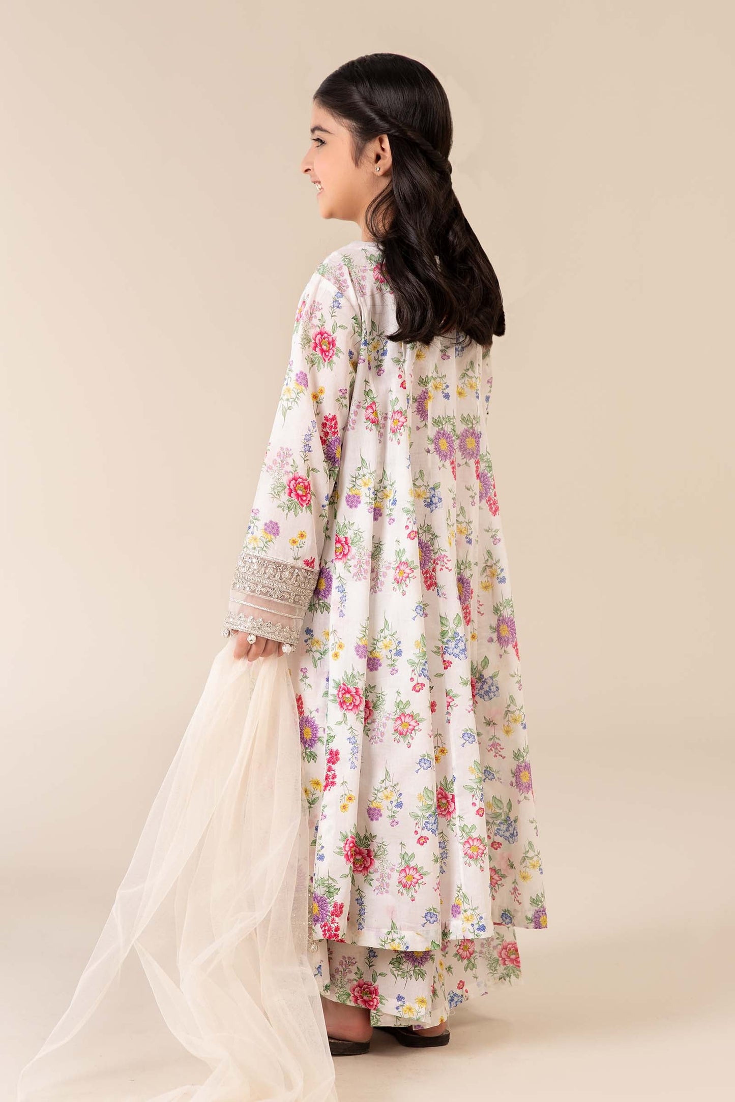 3 Piece Embroidered Lawn Suit