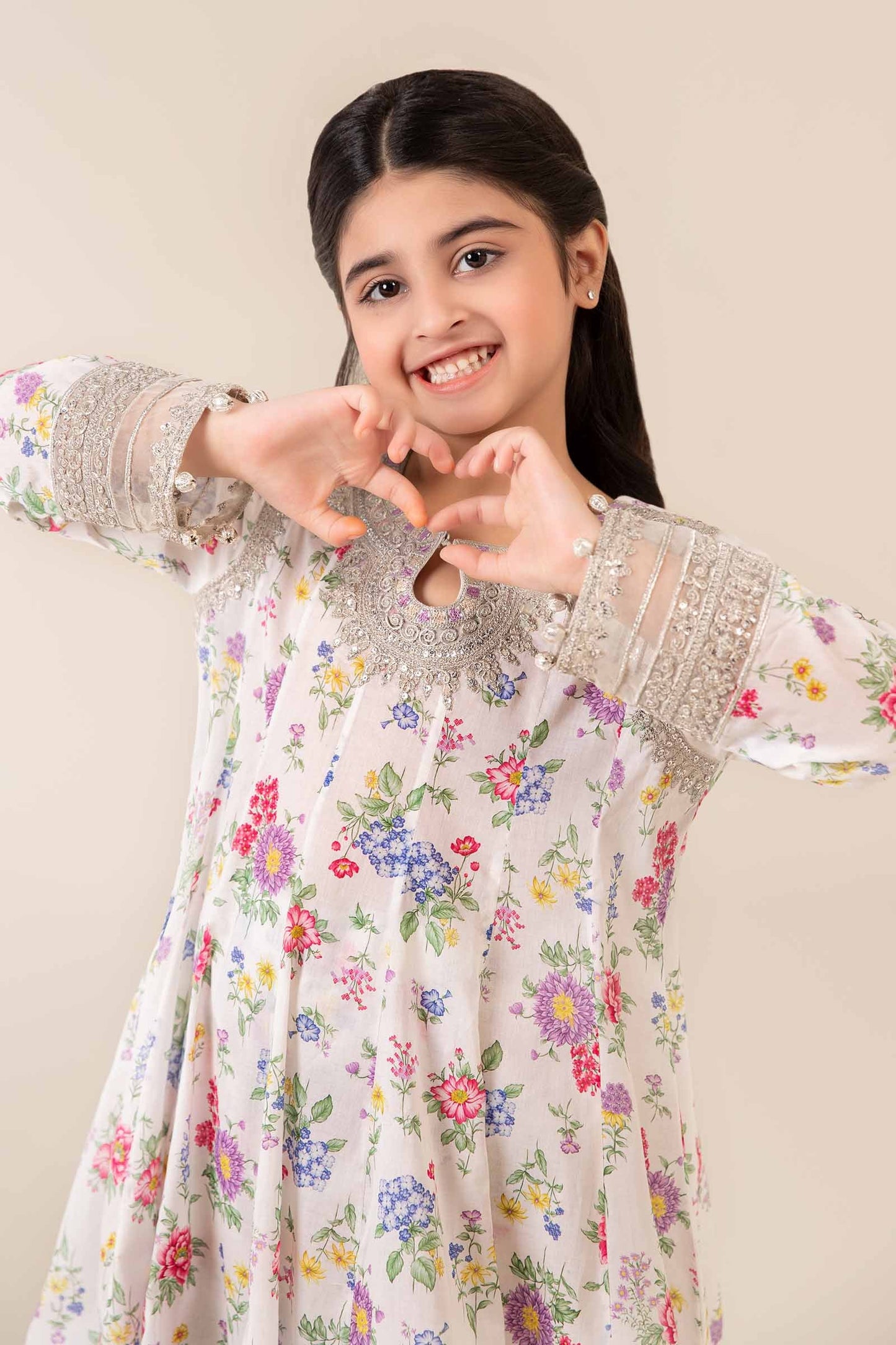 3 Piece Embroidered Lawn Suit