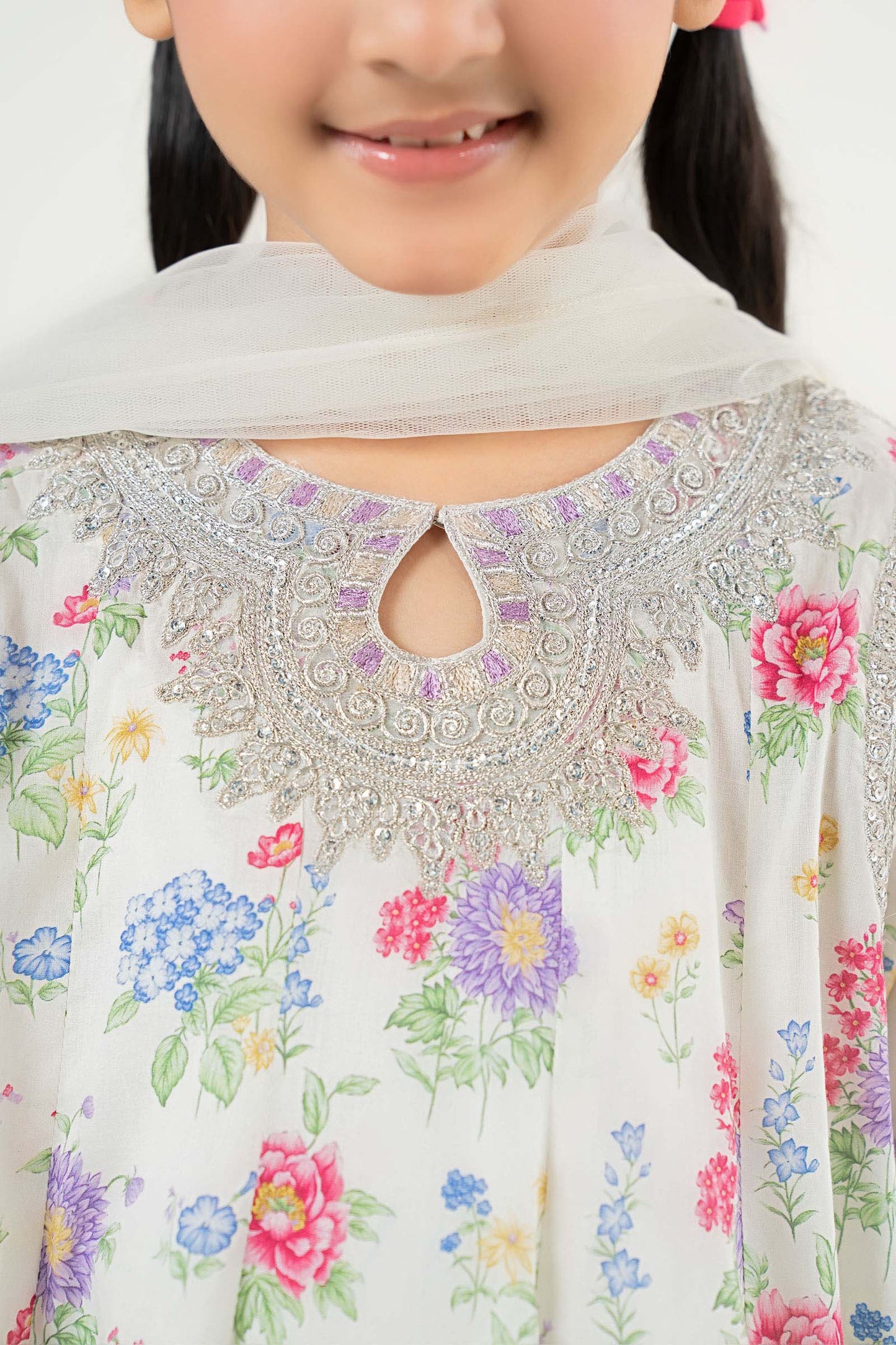 3 Piece Embroidered Lawn Suit